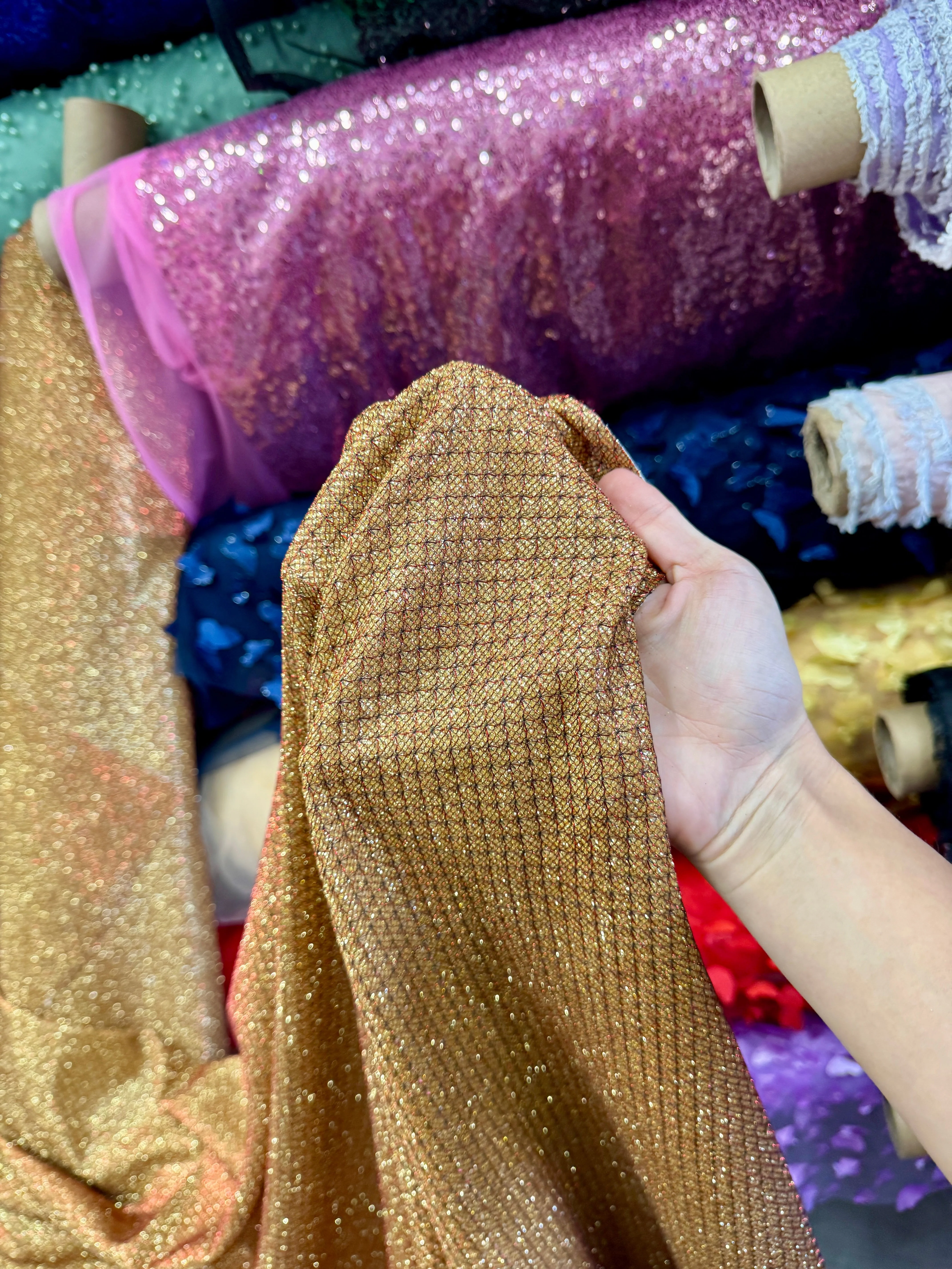 Antique Gold Crackle Shimmery Lurex - Image 6