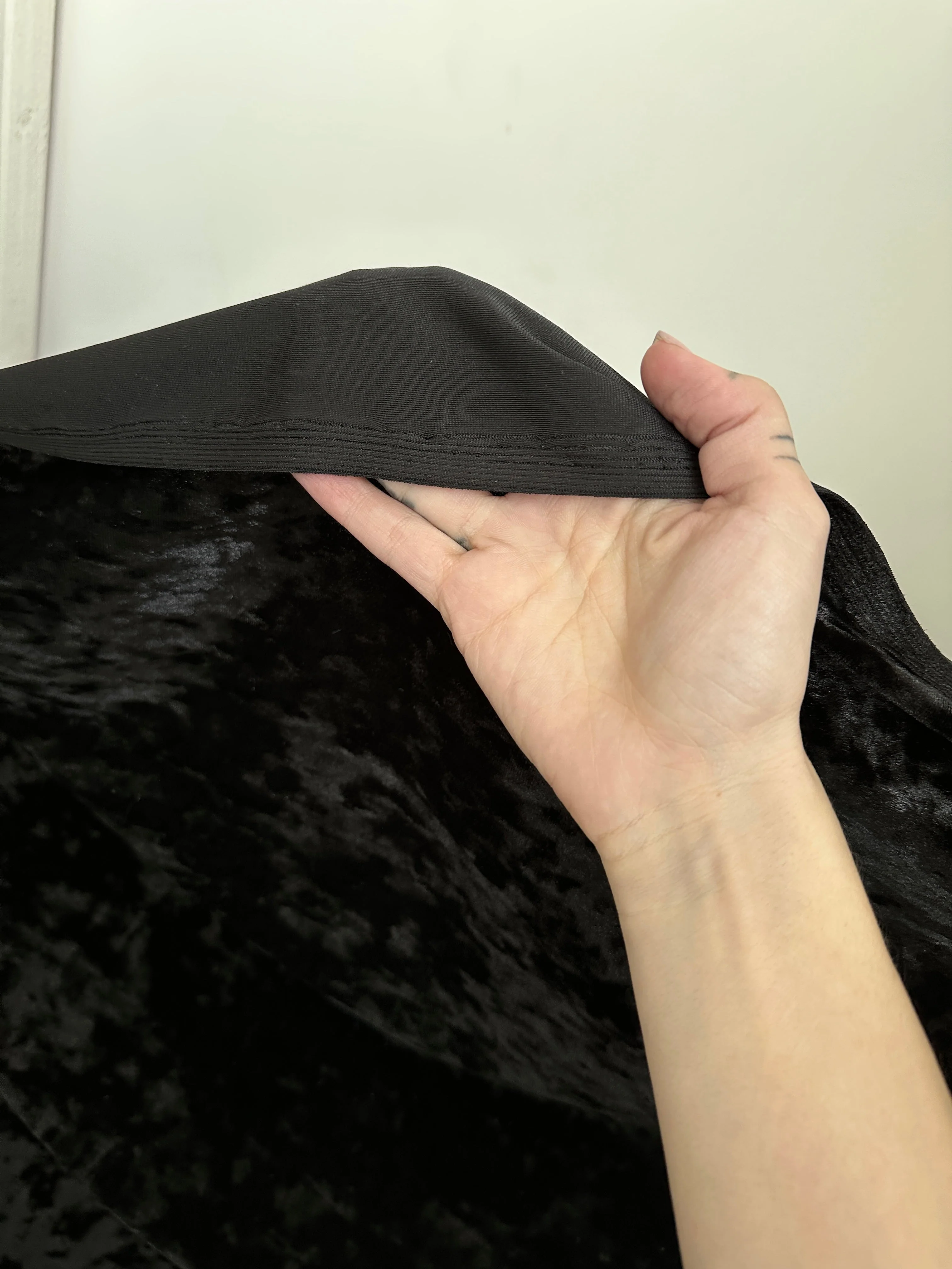 Black Stretch Crushed Velvet - Image 10
