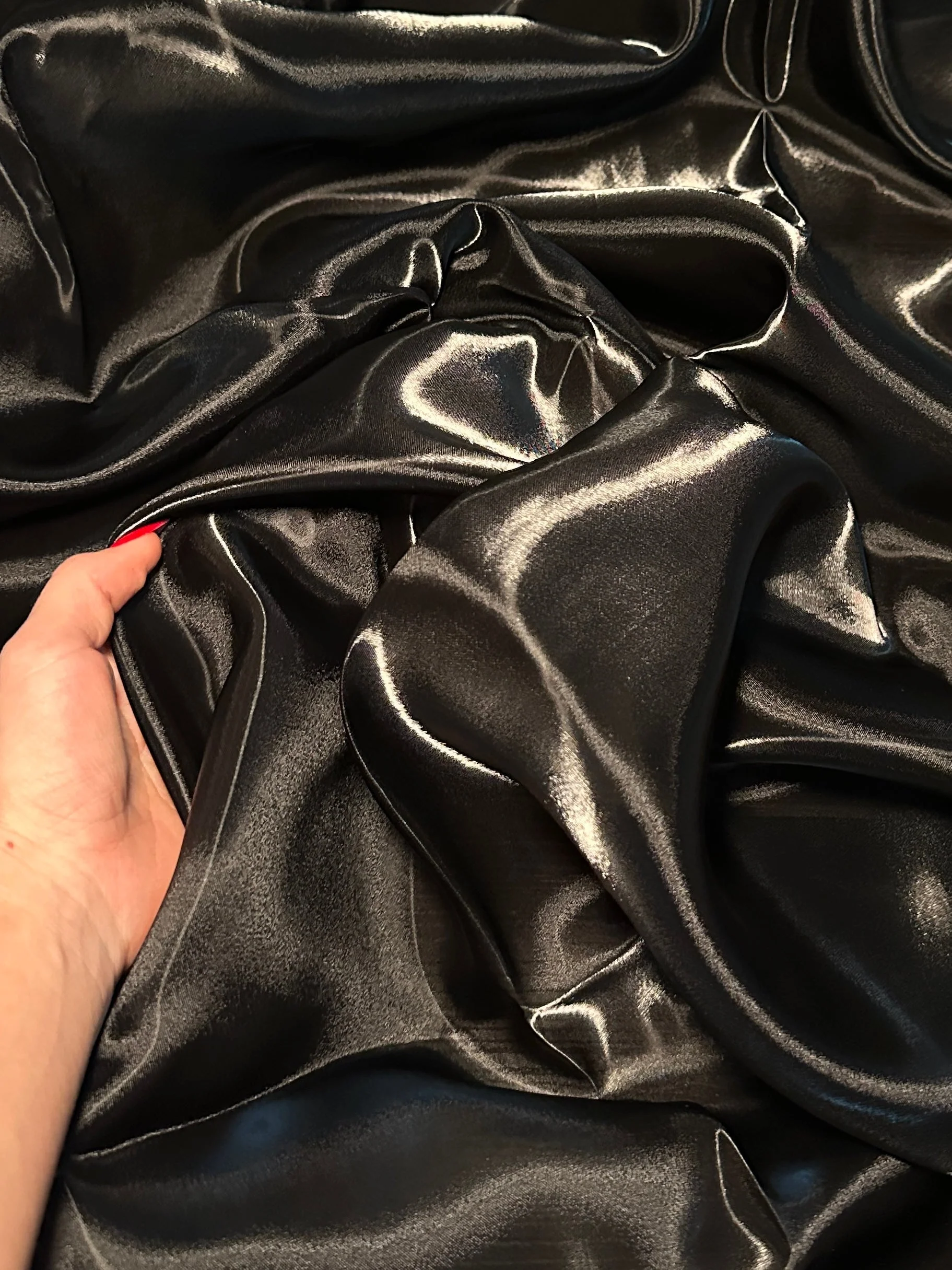 Black Liquid Shimmery Organza - Image 3