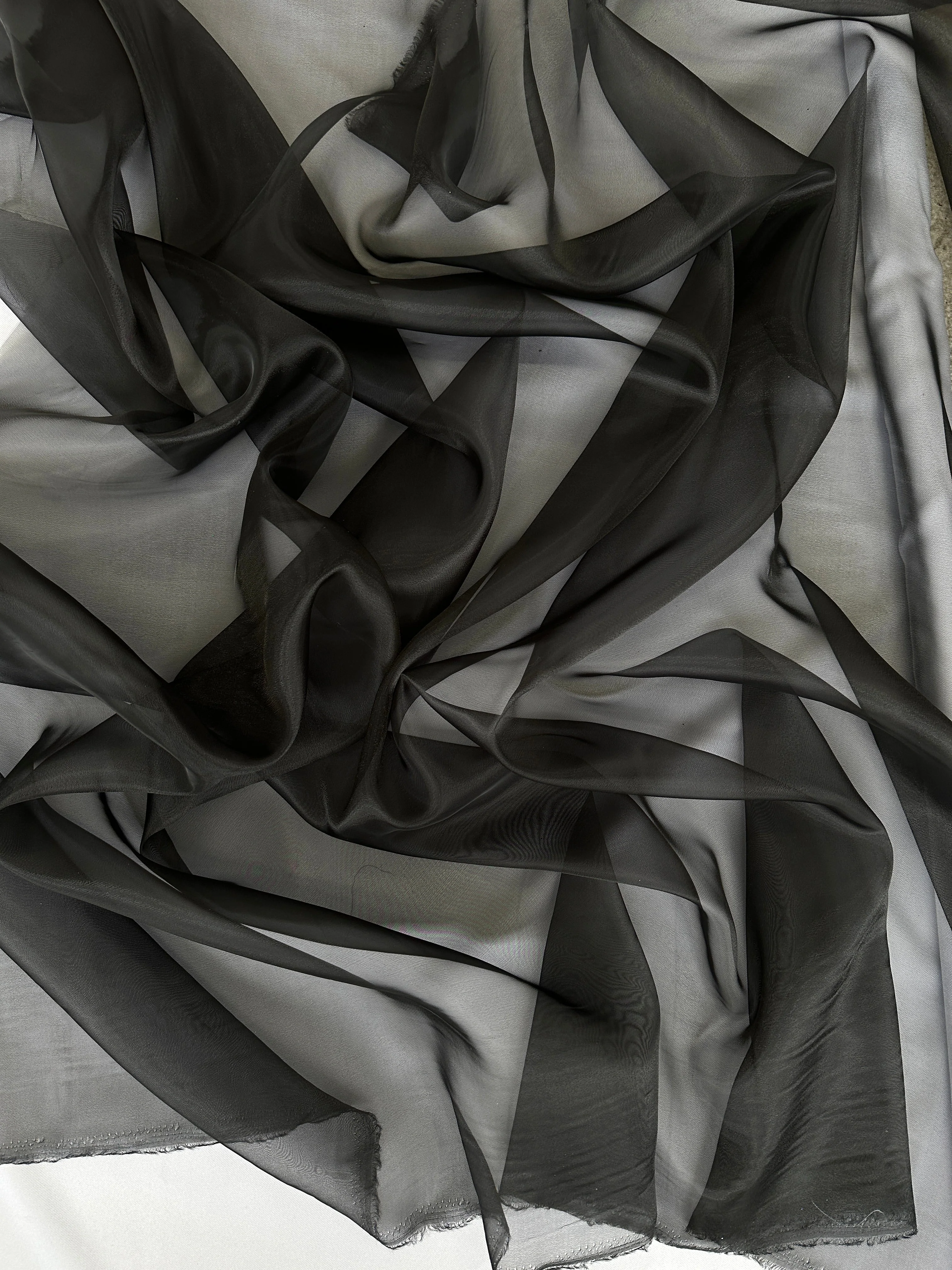 Black Crystal Organza - Image 7