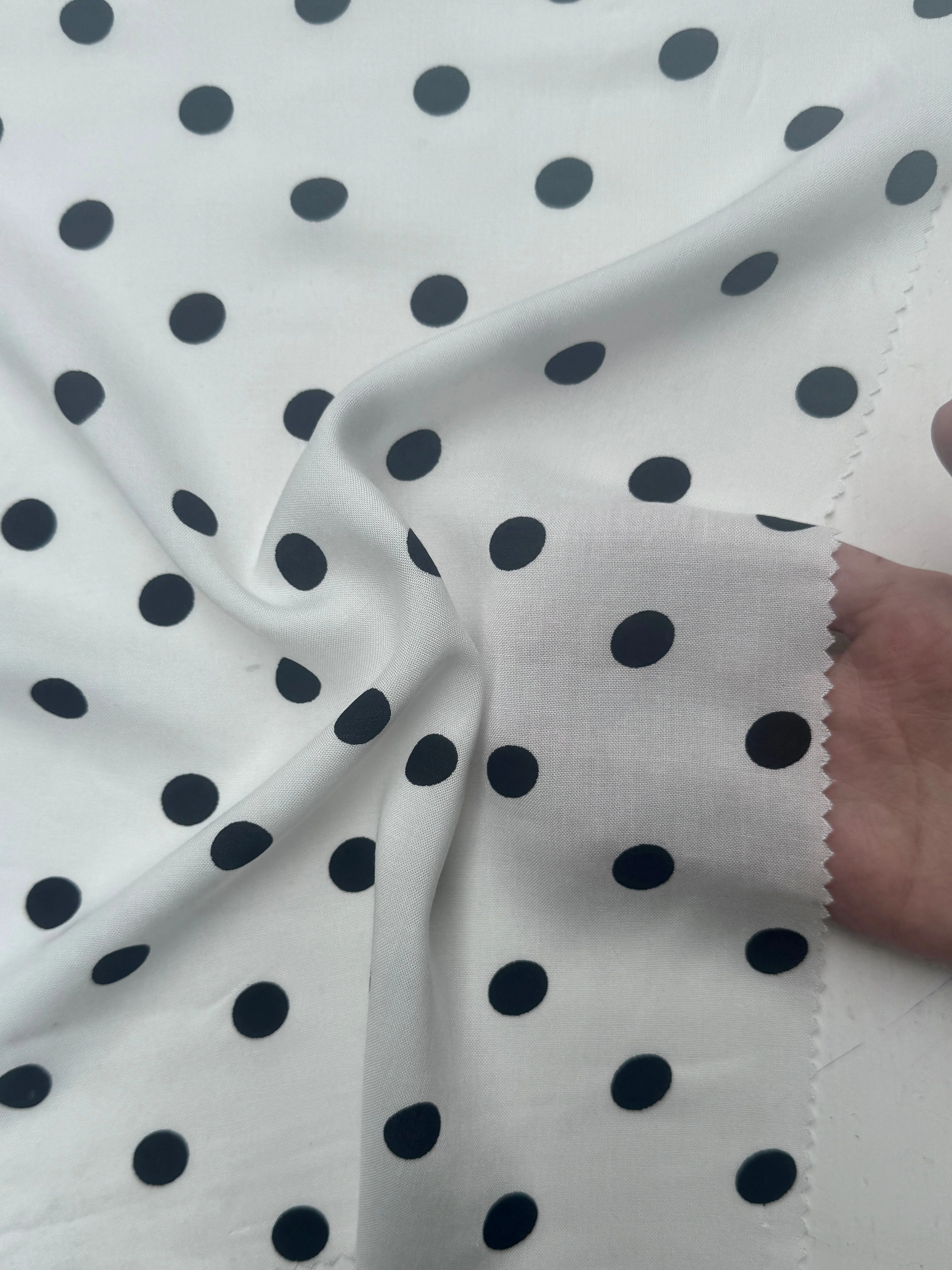 Black Polka Dots on White Rayon Challis - Image 10