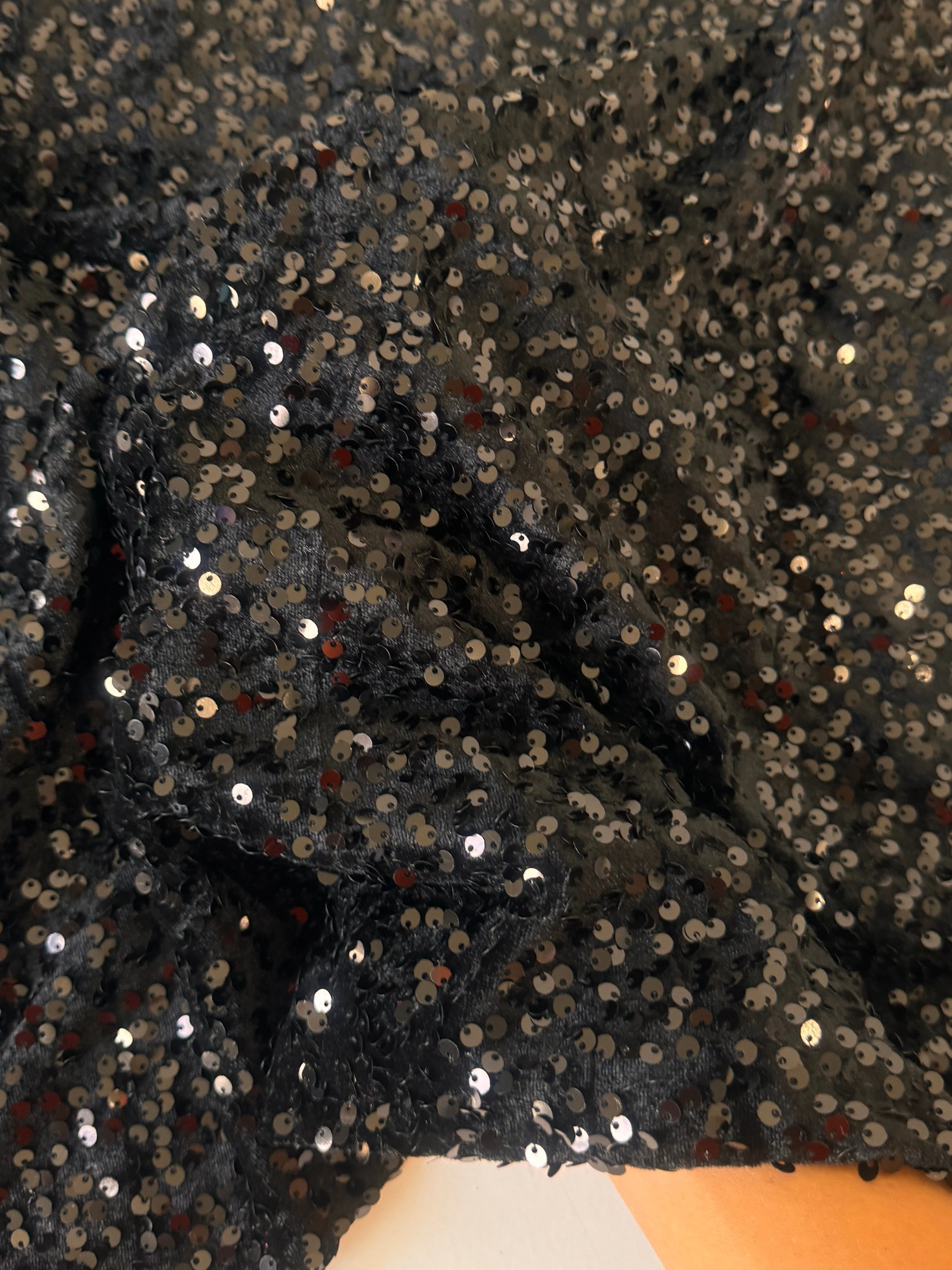 Black Sequins Velvet - Image 2