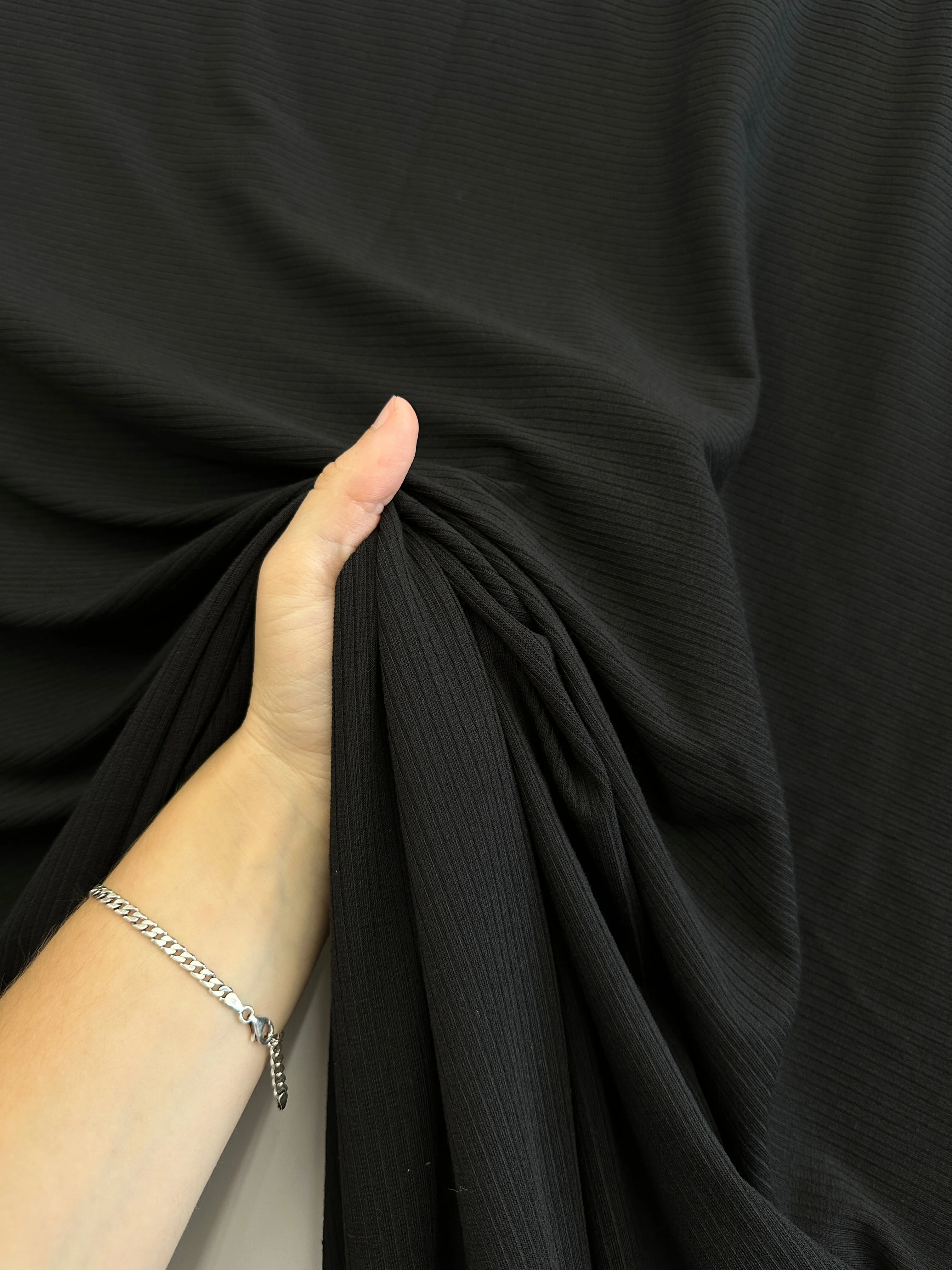 Black Solid Rib Knit - Image 9