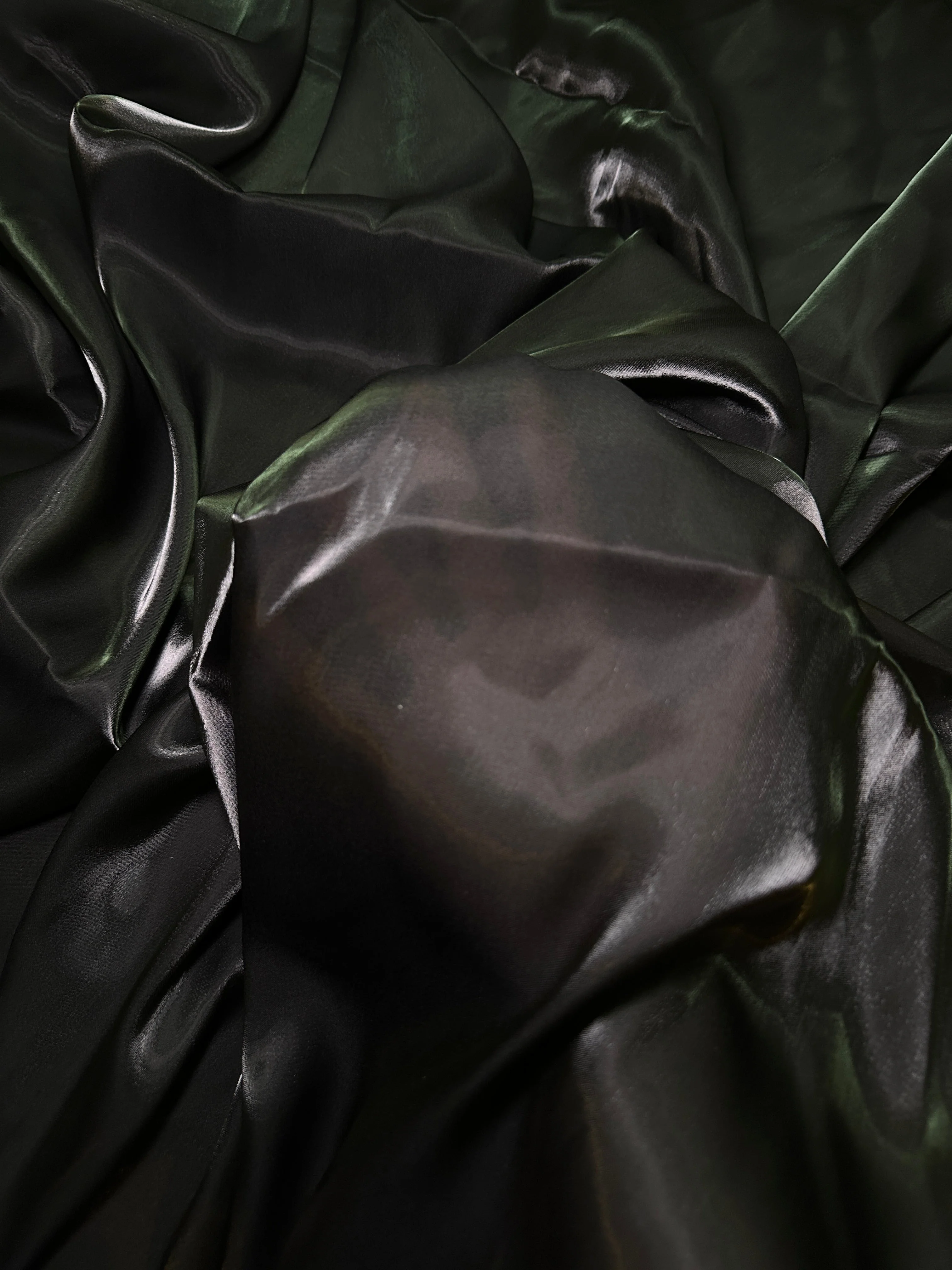 Black Water Liquid Shimmery Chiffon - Image 5