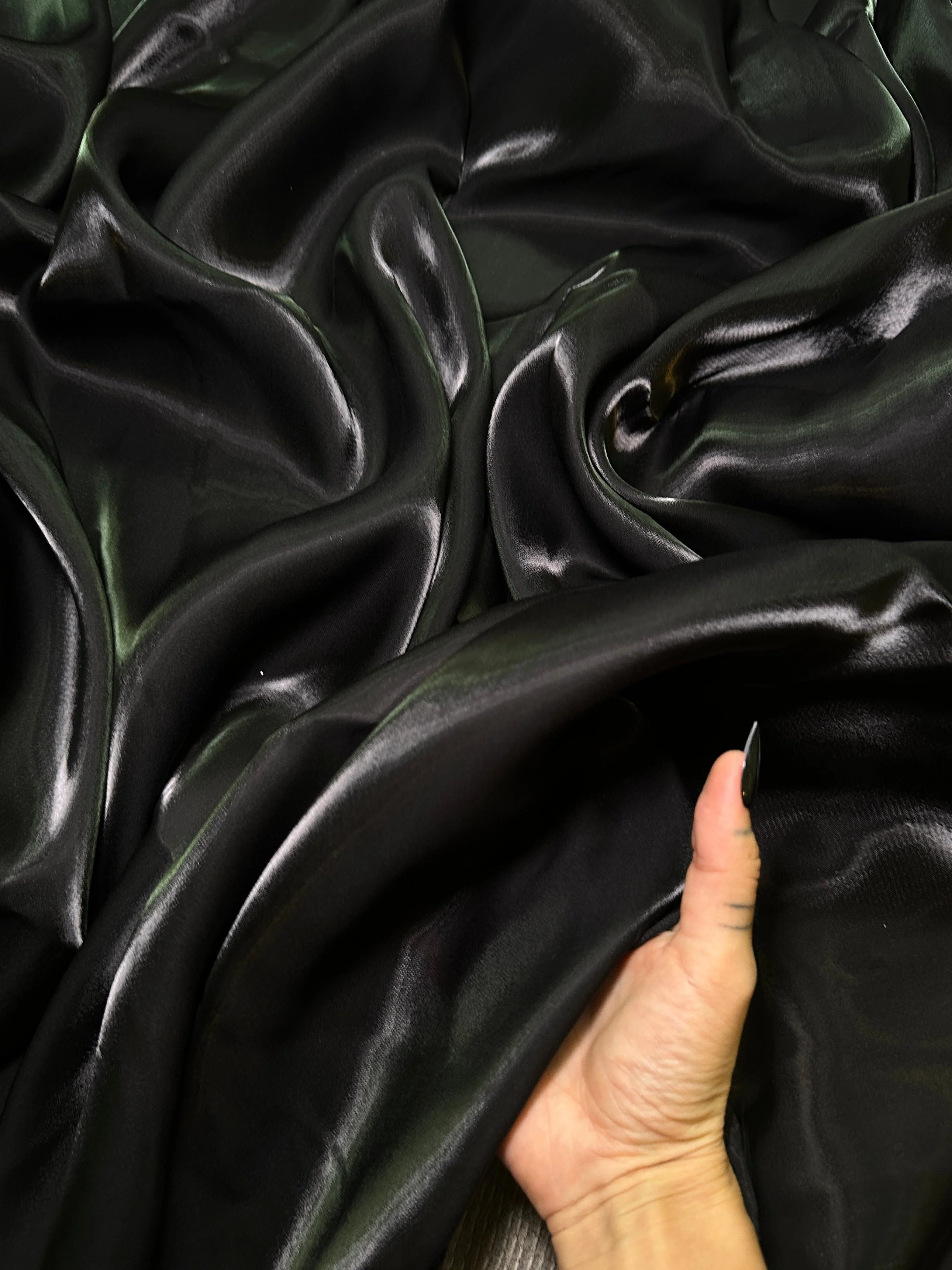 Black Water Liquid Shimmery Chiffon - Image 7