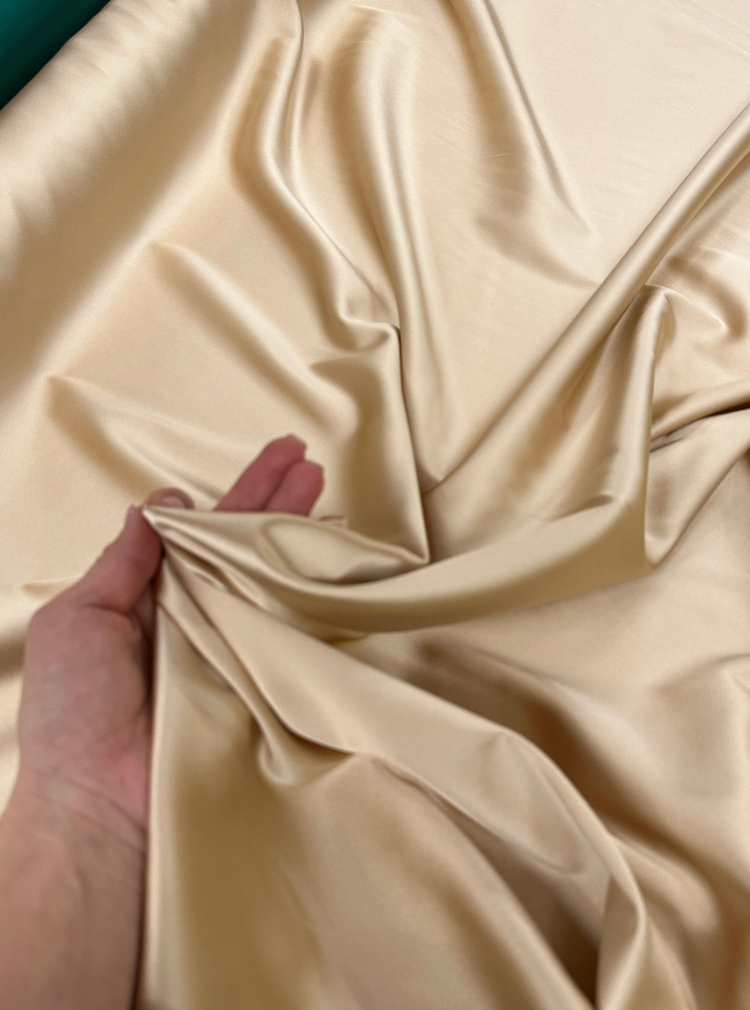 Champagne Stretch Crepe Back Satin - Image 4