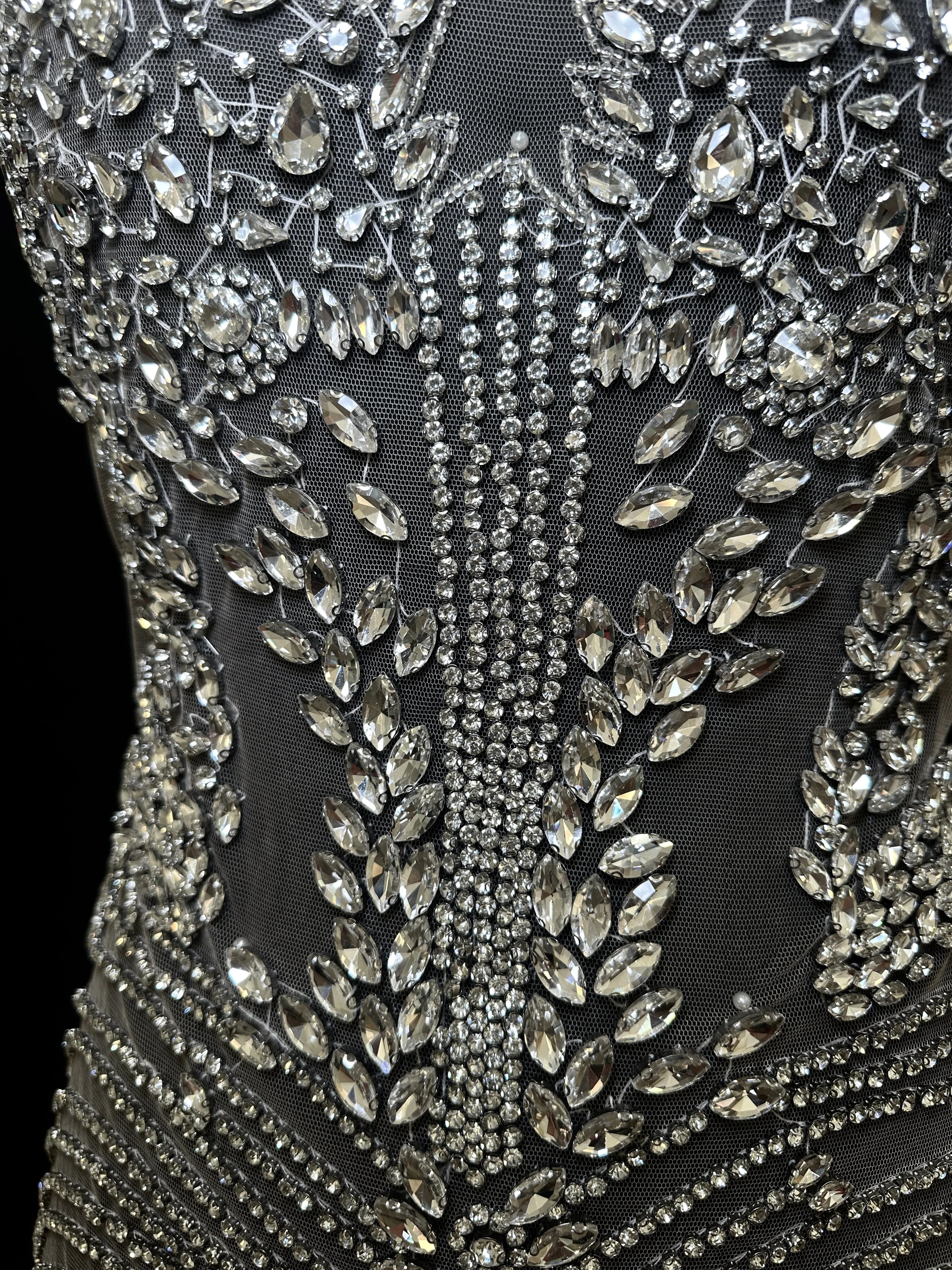 Daisy Silver Bodice Applique - Image 3