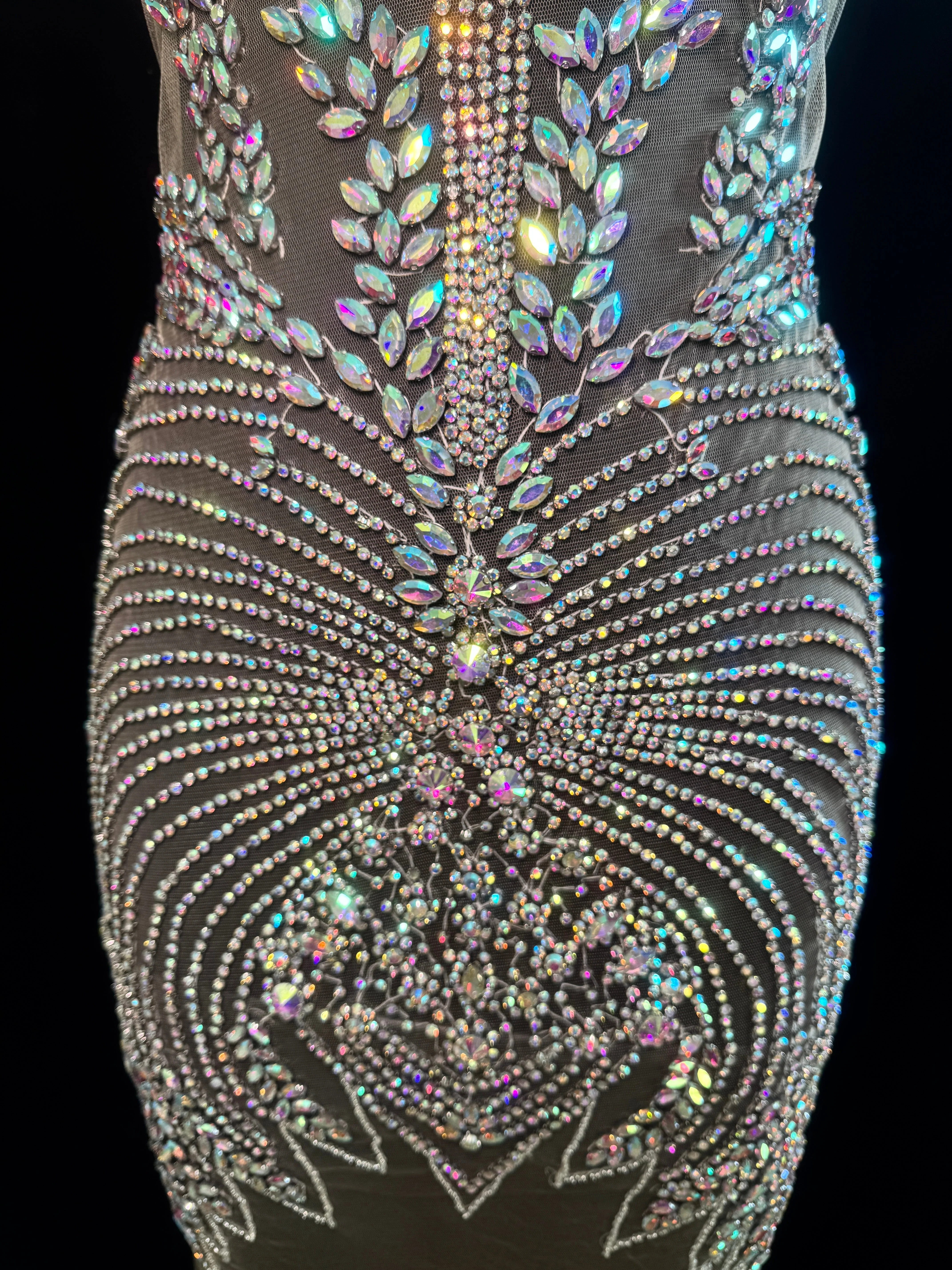 Daisy Silver Iridescent Rhinestones Bodice Applique - Image 4