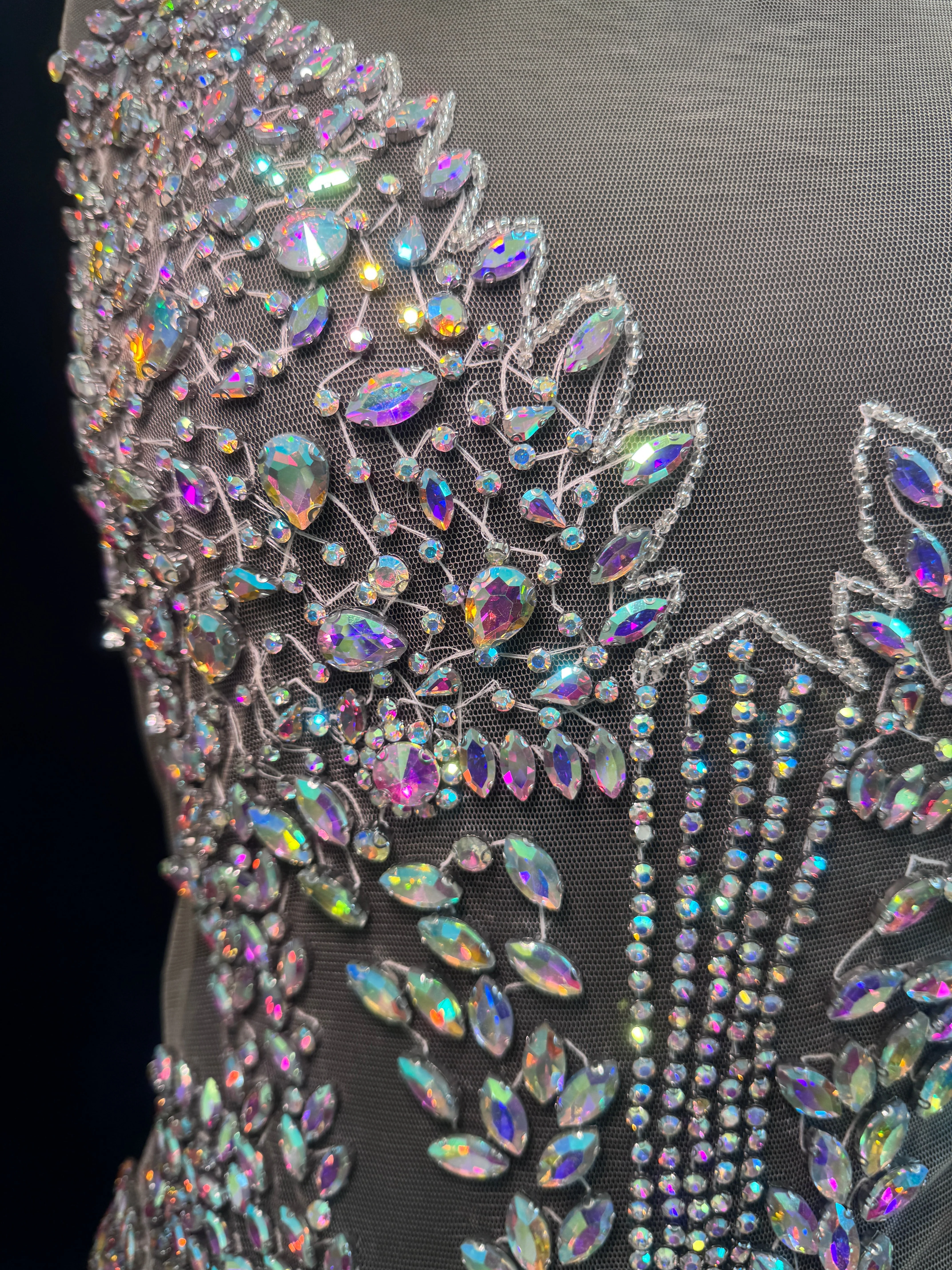 Daisy Silver Iridescent Rhinestones Bodice Applique - Image 8