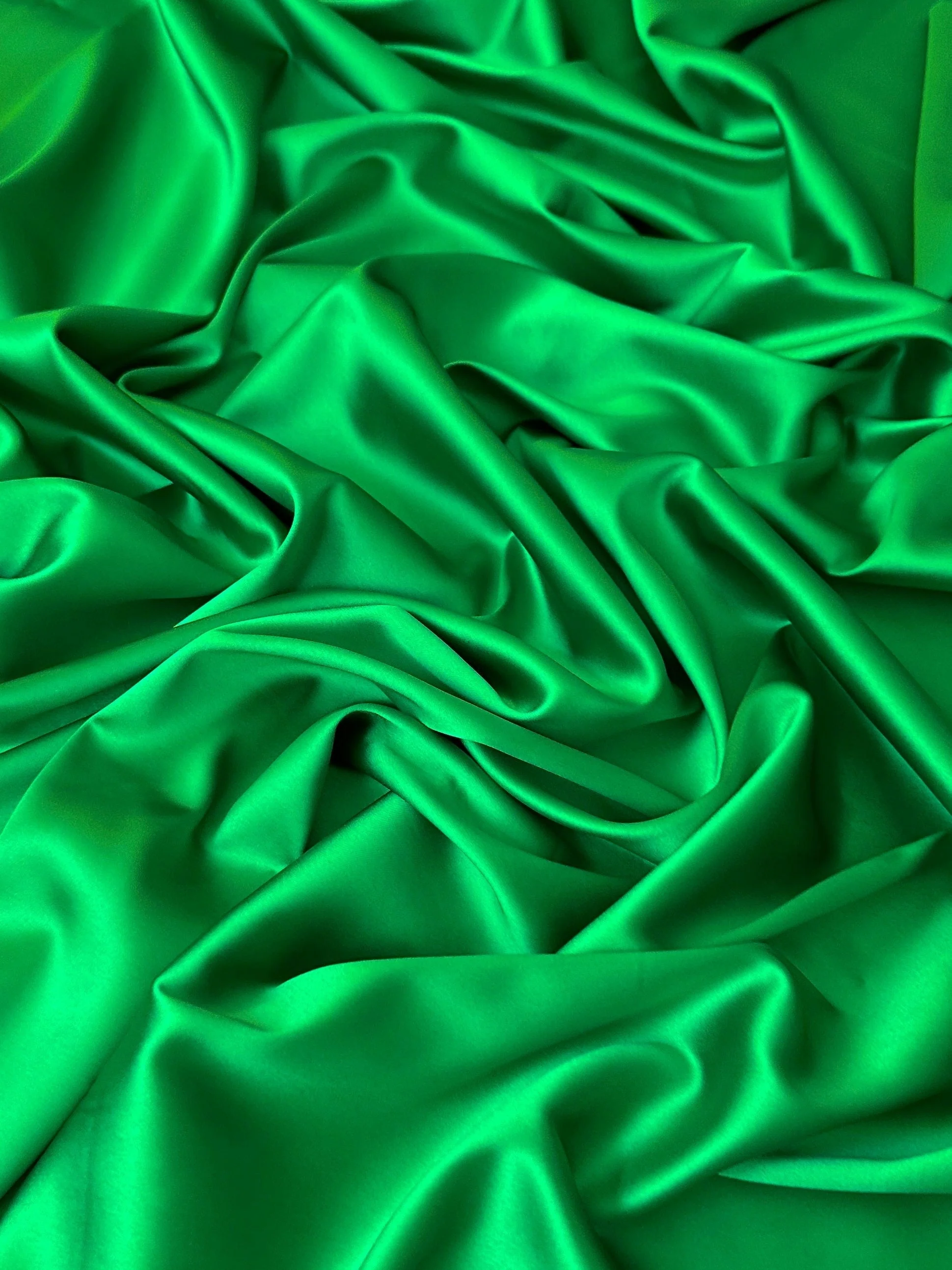 Emerald Green Stretch Crepe Back Satin - Image 3