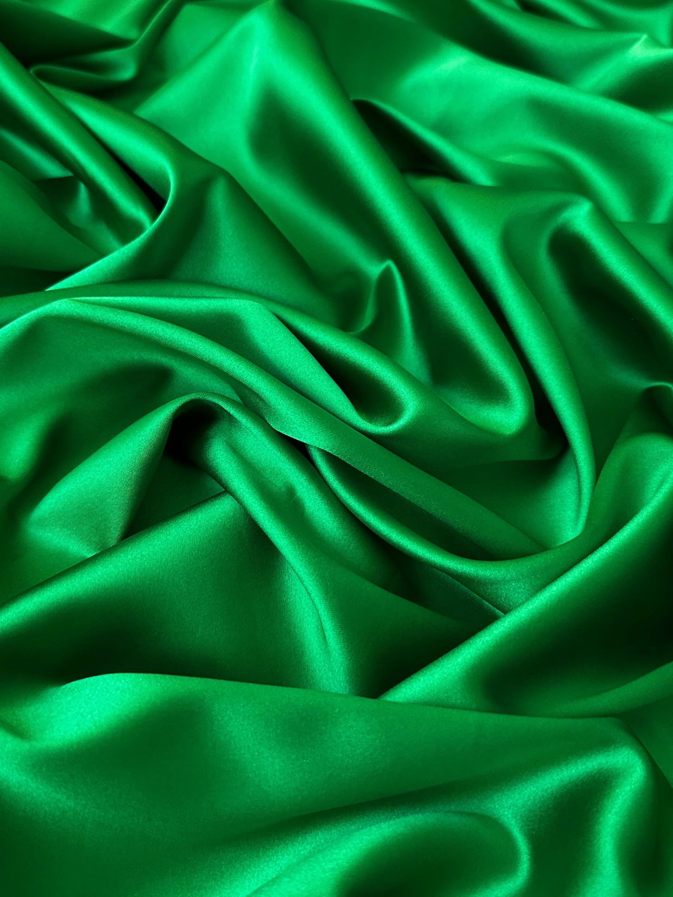 Emerald Green Stretch Crepe Back Satin - Image 5