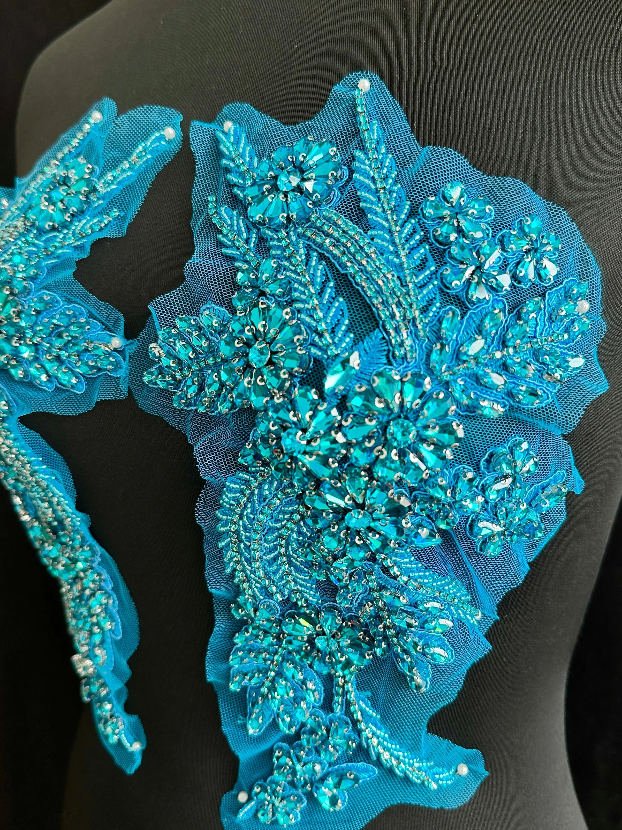 Gina Turquoise Rhinestone Applique - Image 5