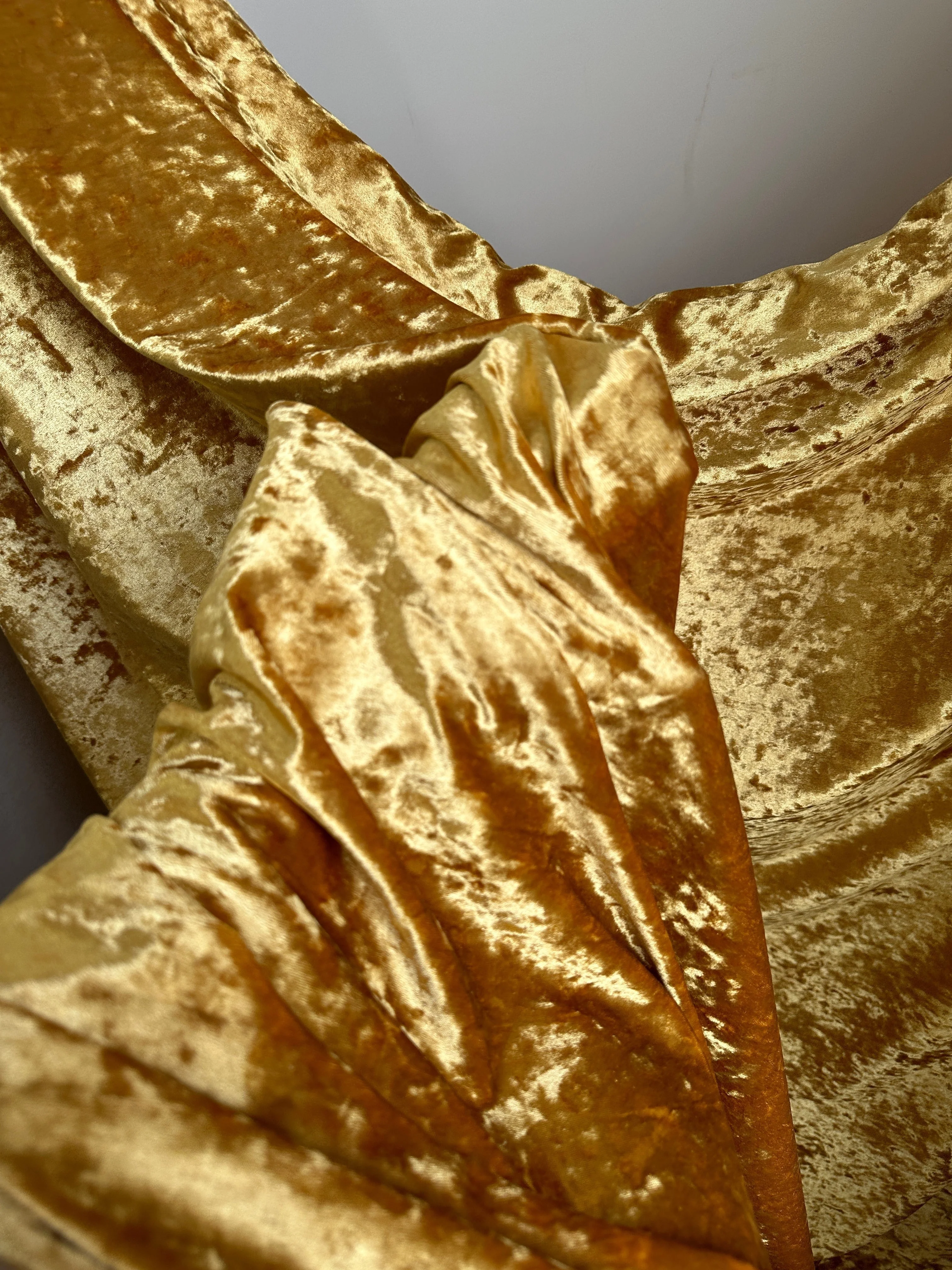 Gold Stretch Crushed Velvet - Image 4