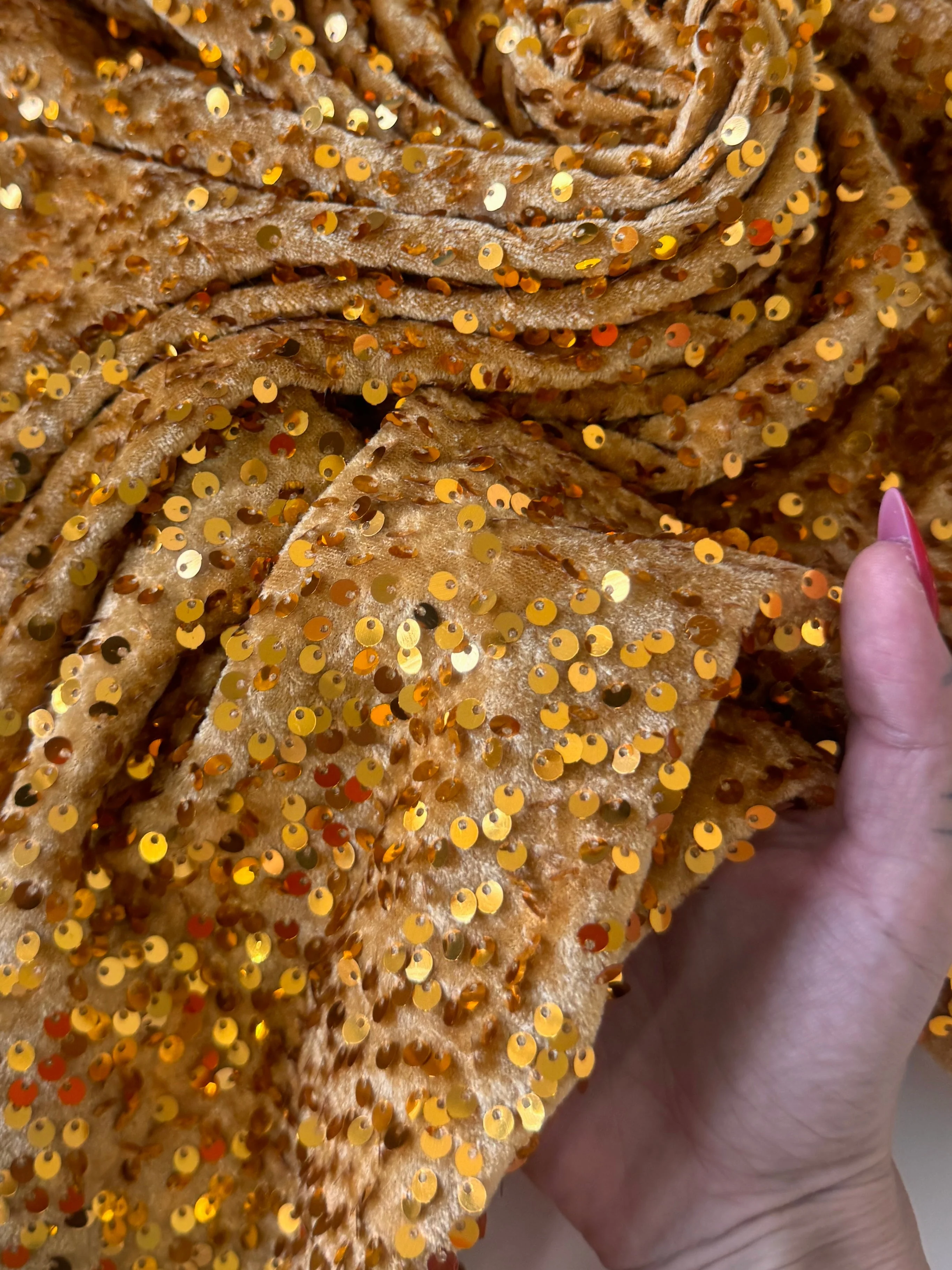 Gold Sequins Velvet - Image 3