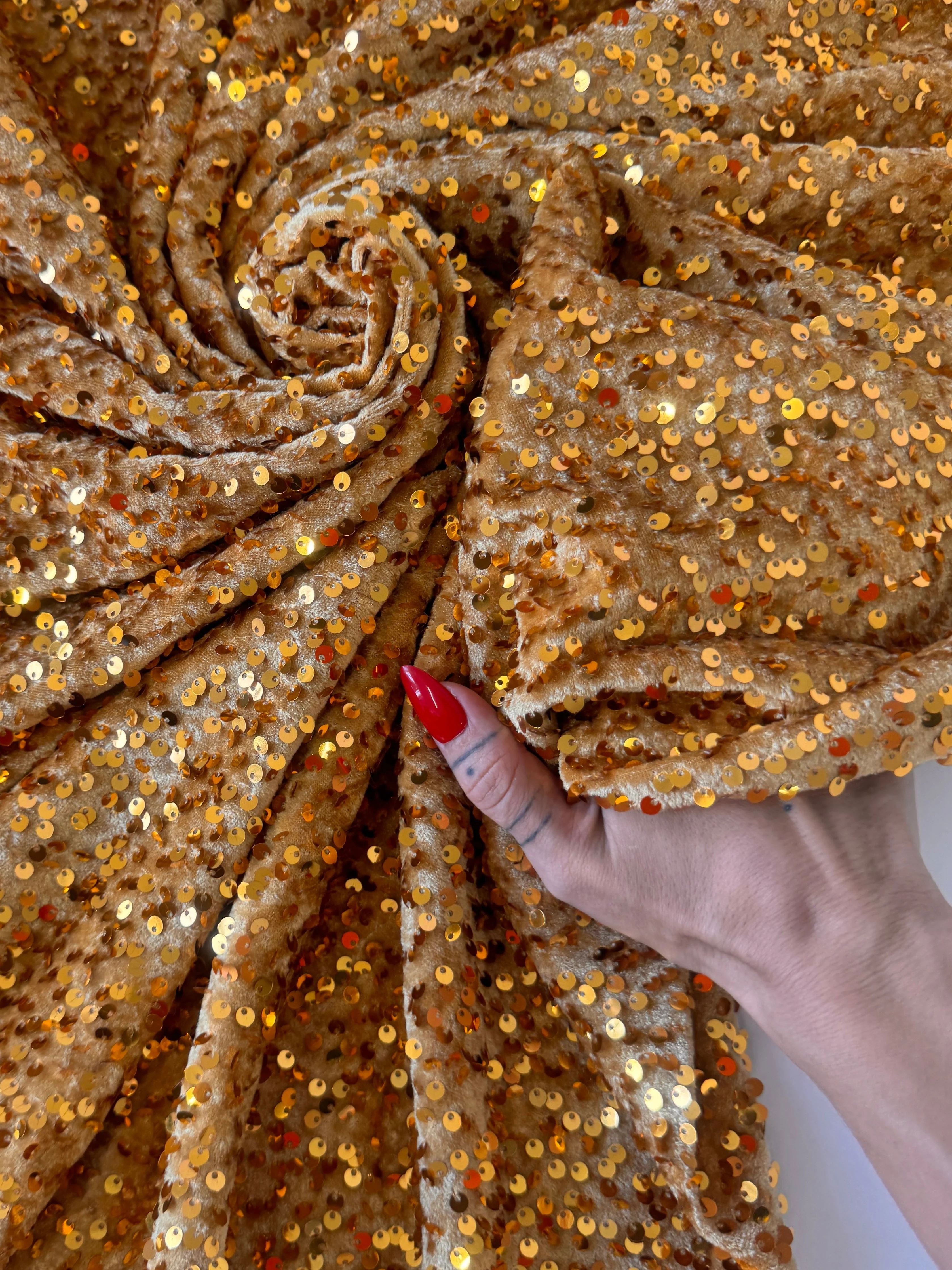 Gold Sequins Velvet - Image 8