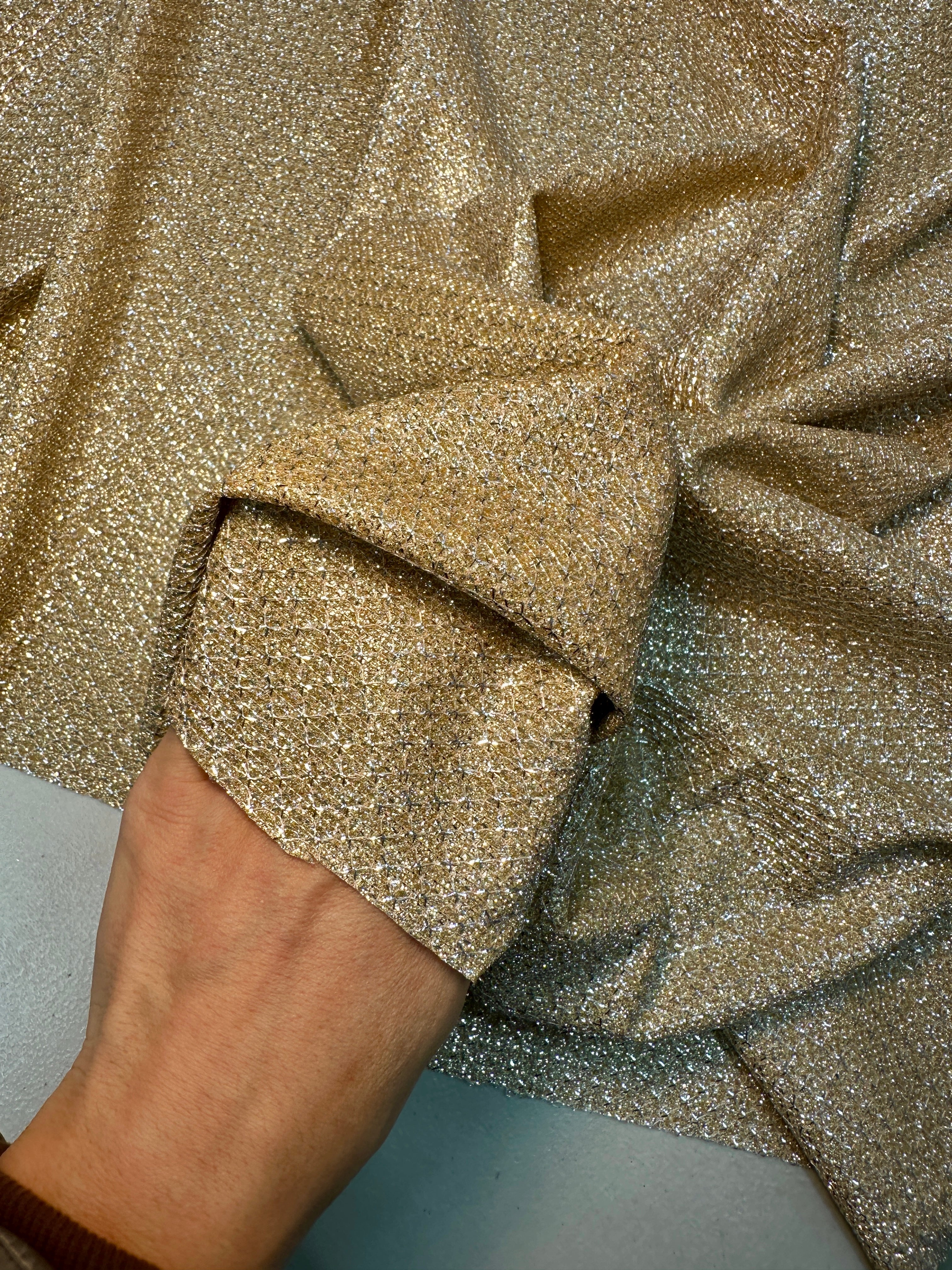Gold Crackle Shimmery Lurex - Image 8