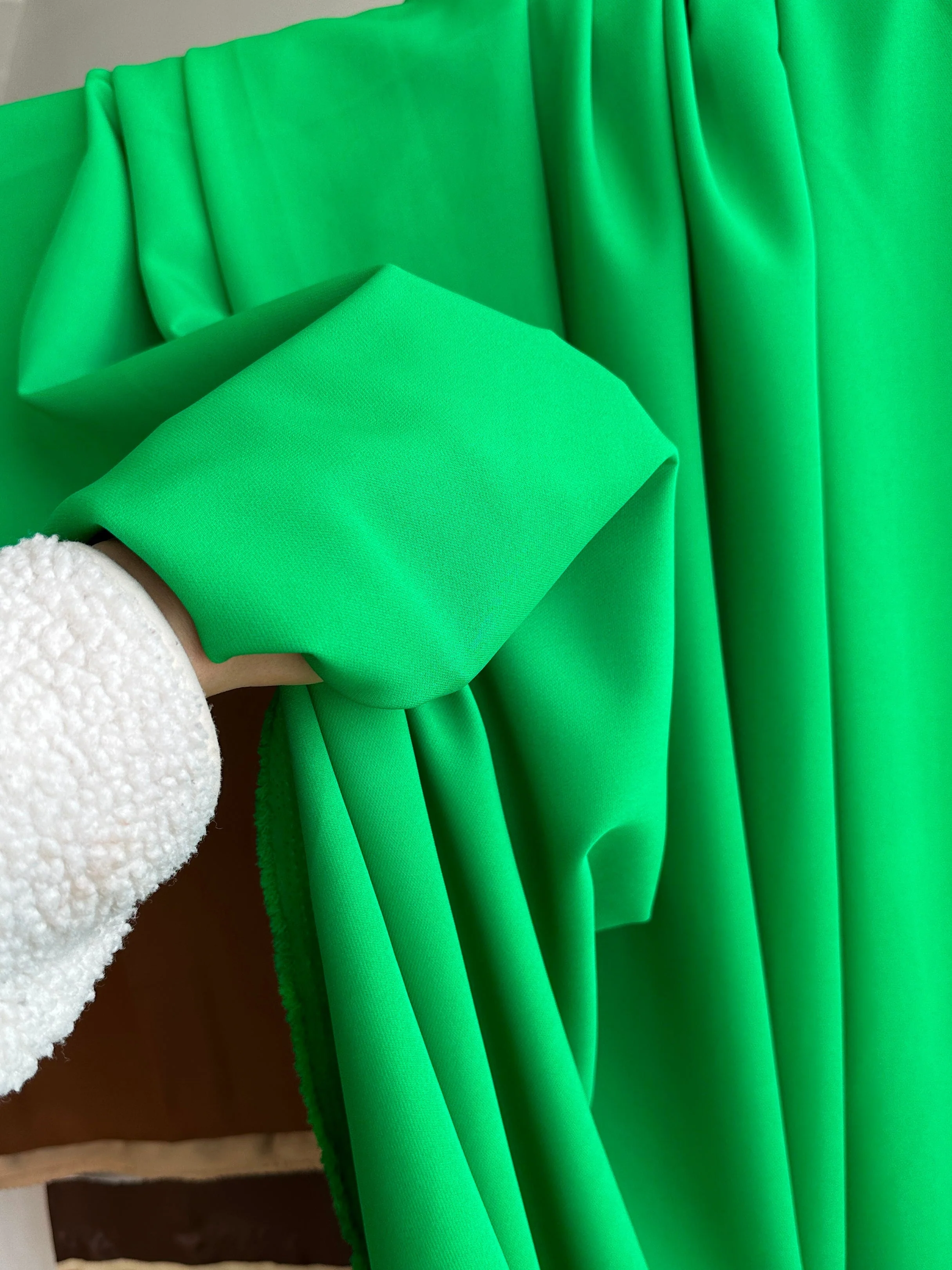 Green Stretch Crepe - Image 6