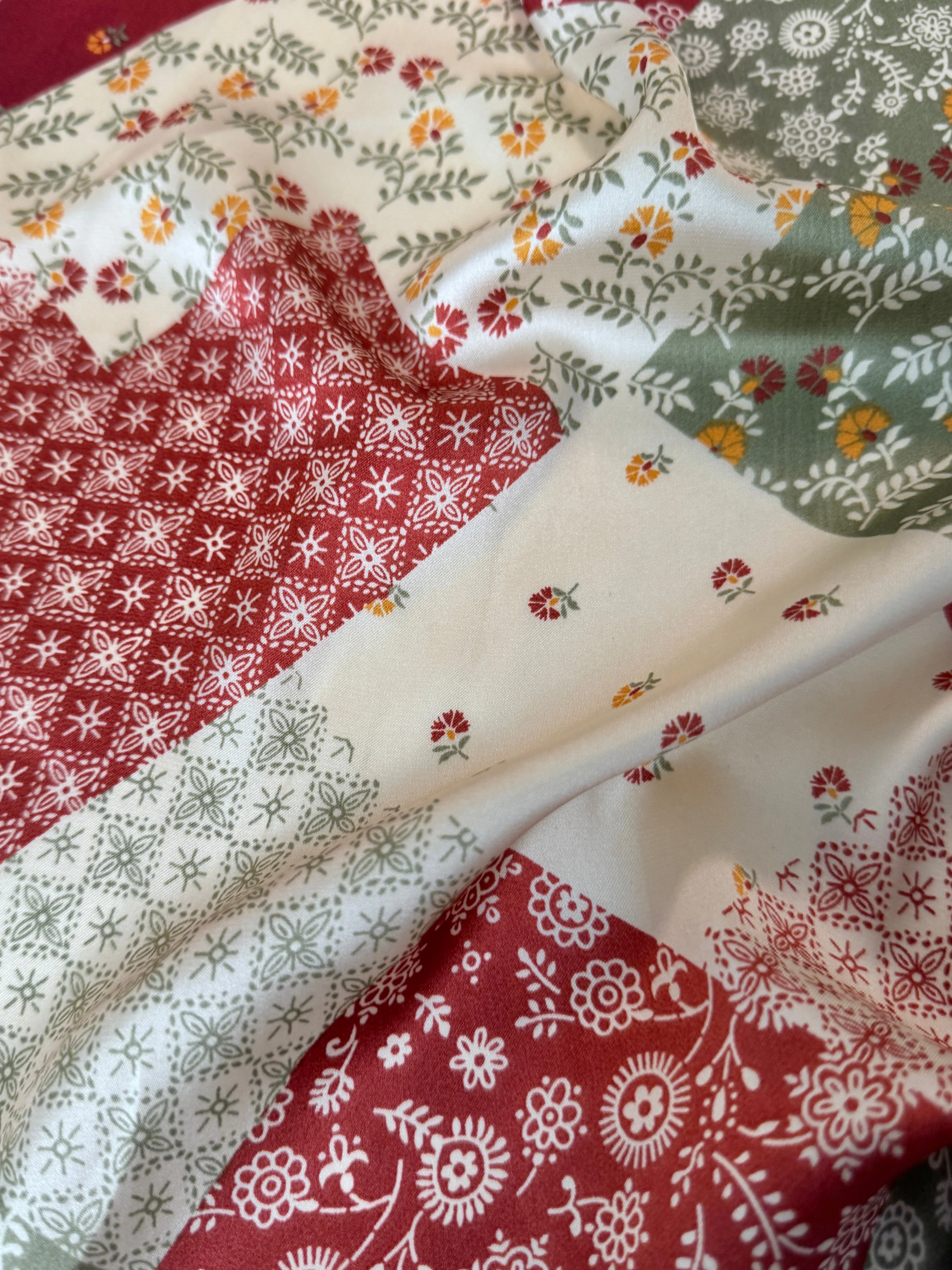Hippie Style Floral Print Satin - Image 3