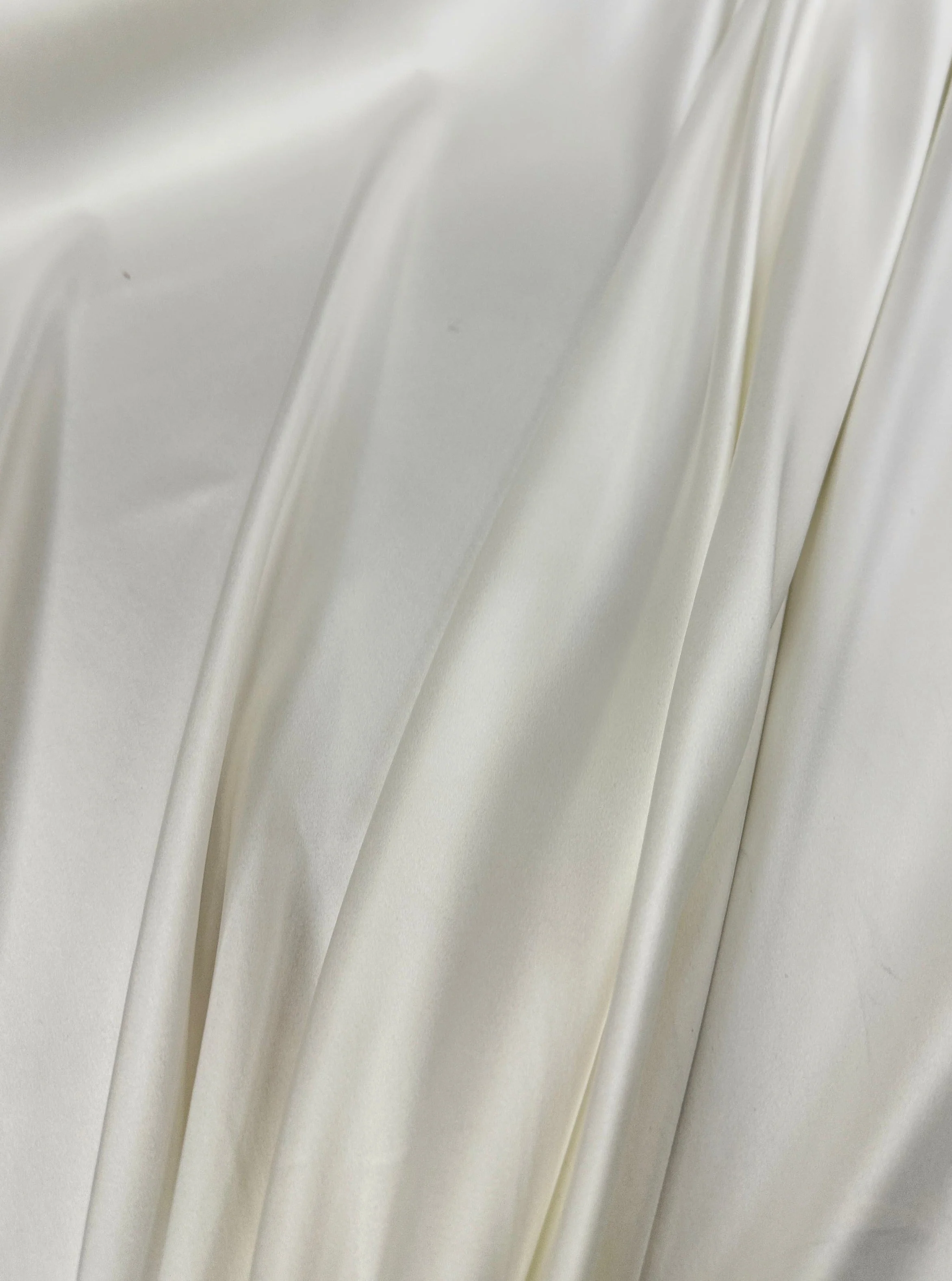 Ivory Stretch Crepe Back Satin - Image 4