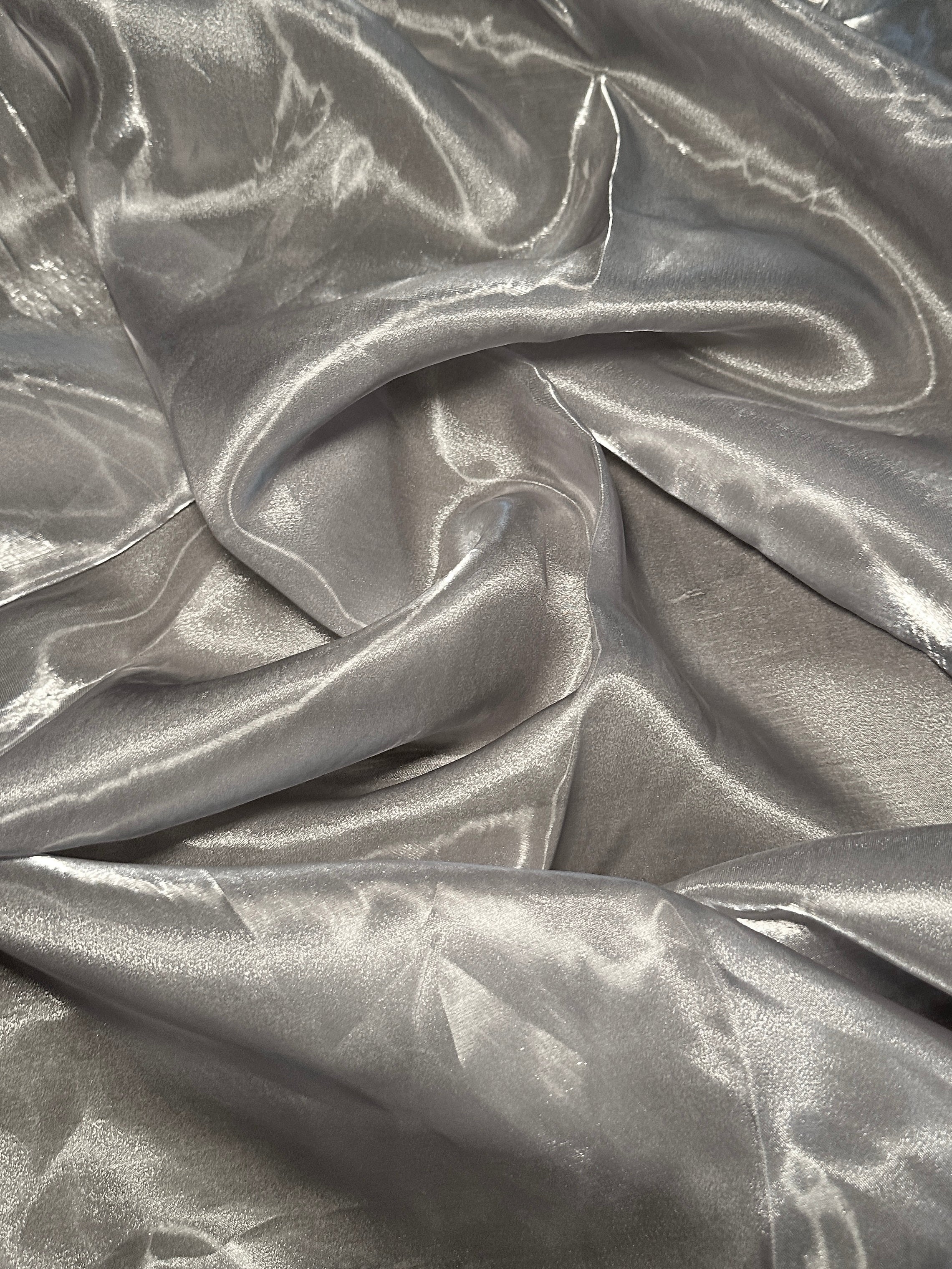 Liquid Shimmery Organza - Image 10