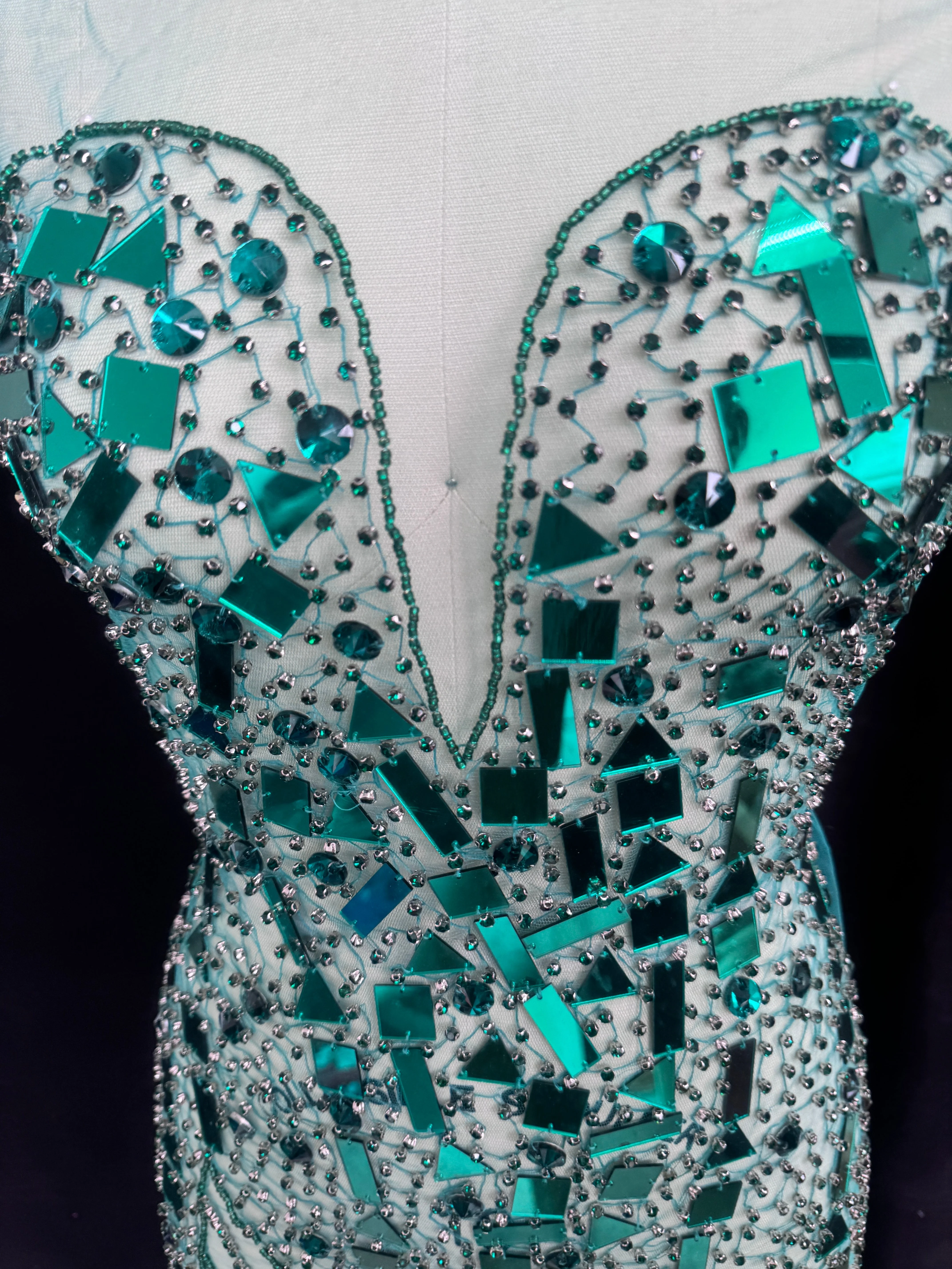 Maddy Emerald Green Rhinestone Bodice Appliqué - Image 3