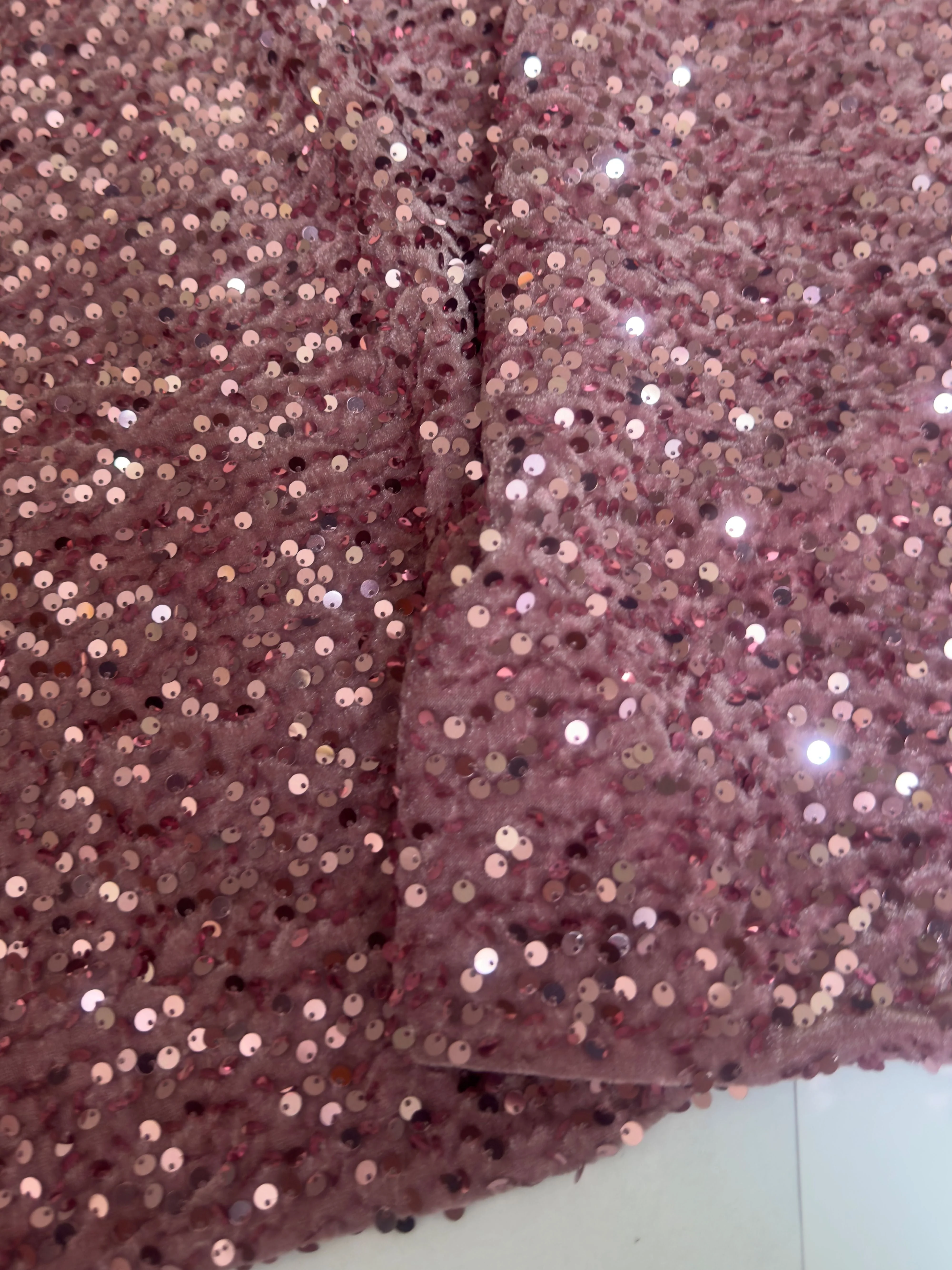 Mauve Sequins Velvet - Image 4
