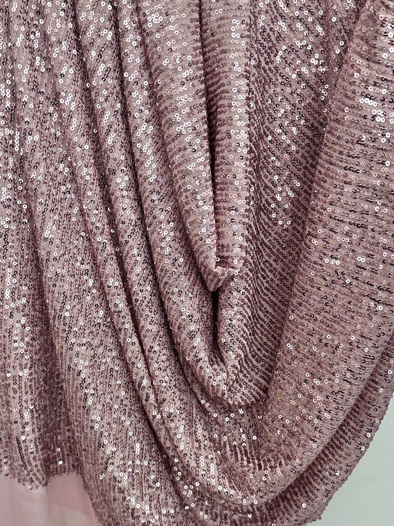 Mauve Striped Stretch Sequins on Mesh - Image 4