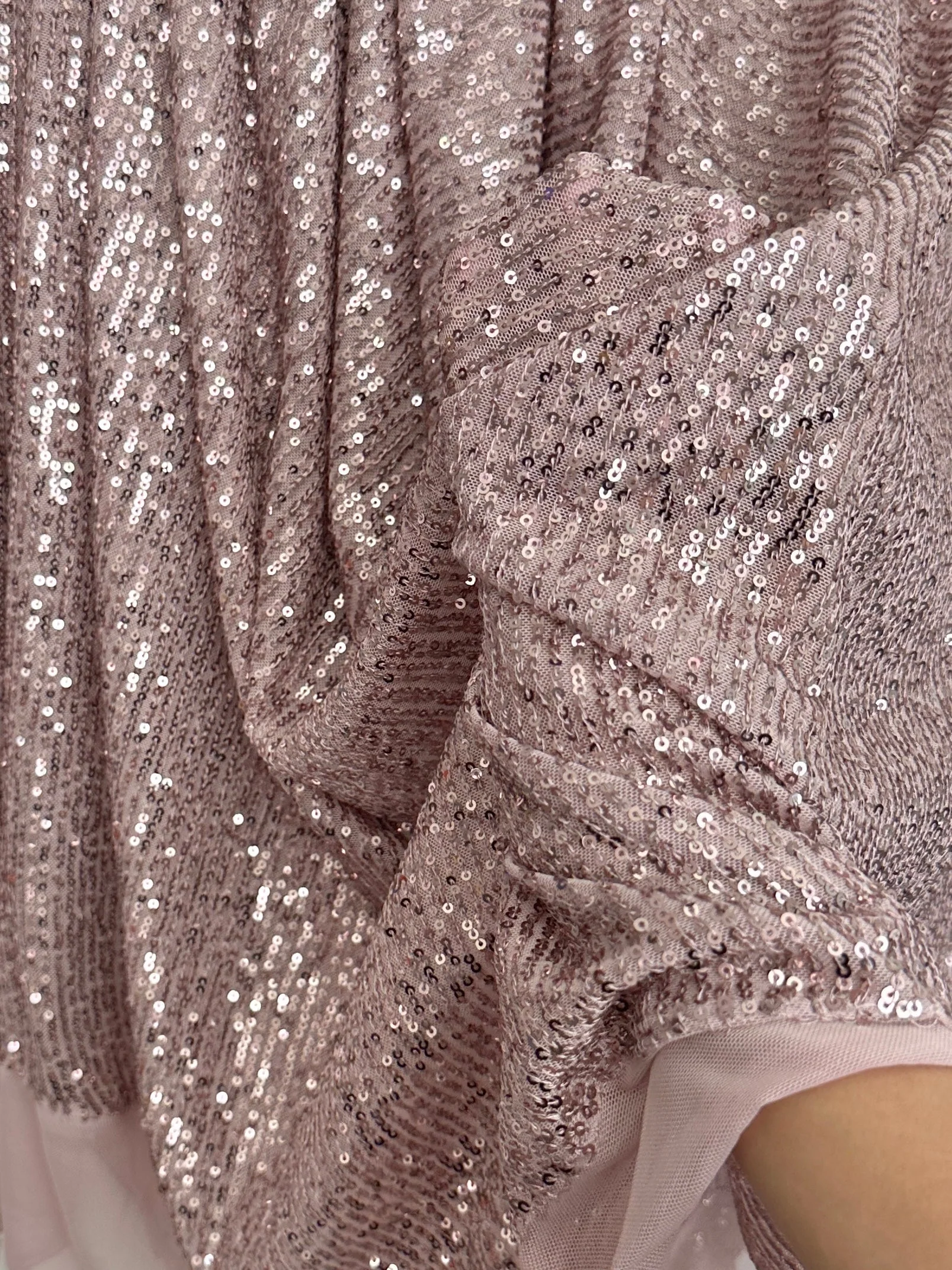 Mauve Striped Stretch Sequins on Mesh - Image 6