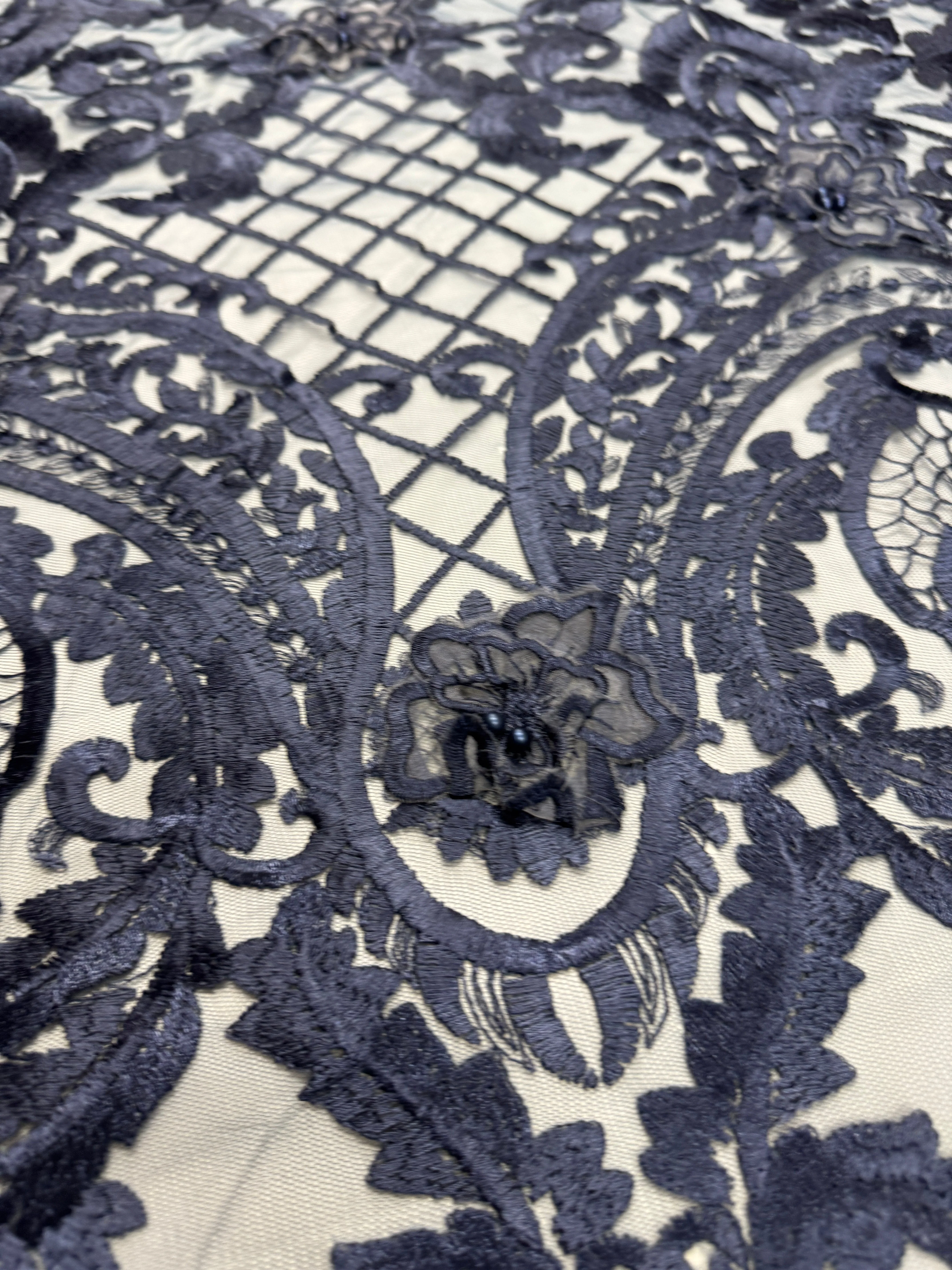 Navy Baroque Embroidered Scalloped Lace - Image 4