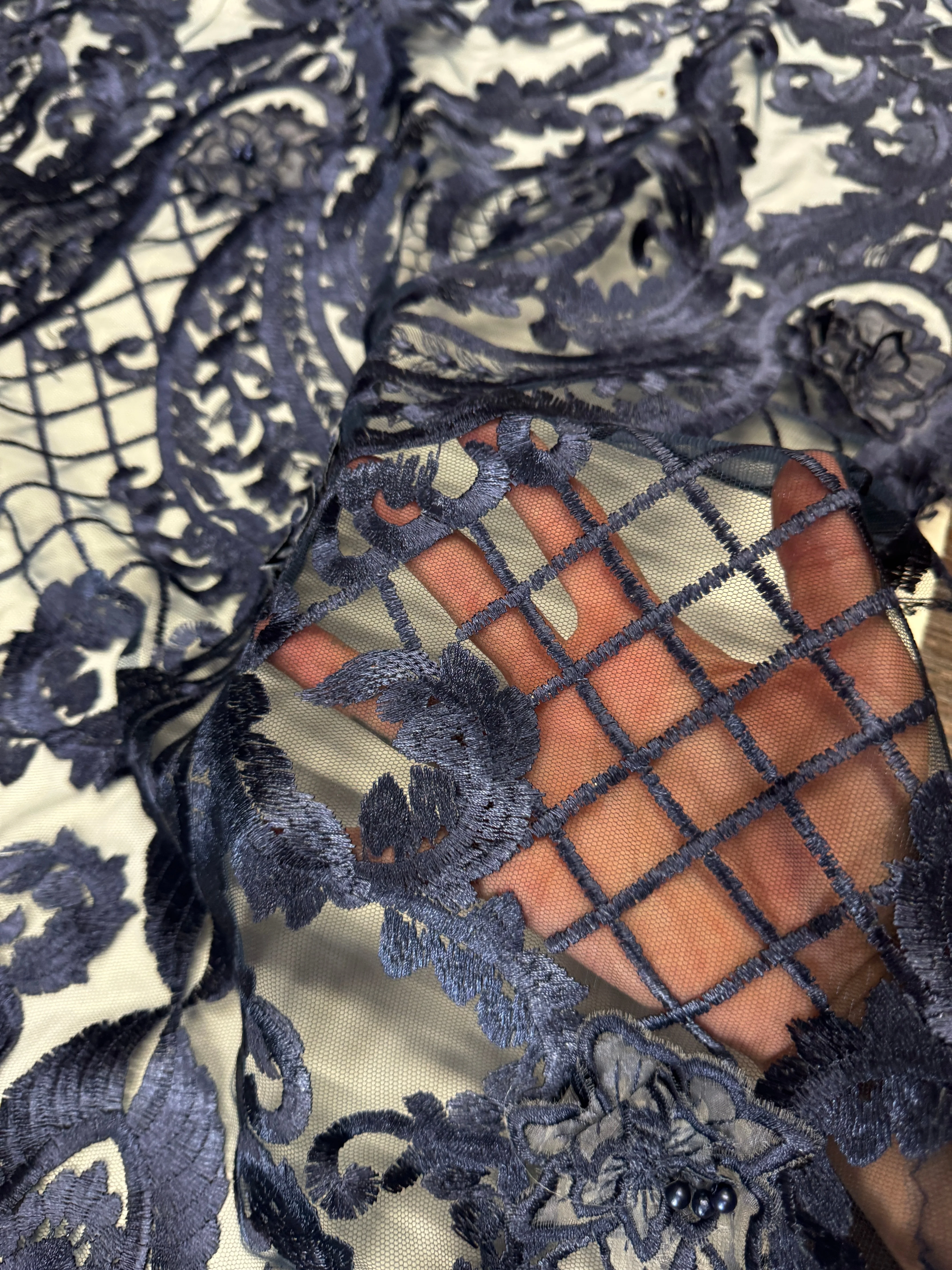 Navy Baroque Embroidered Scalloped Lace - Image 8