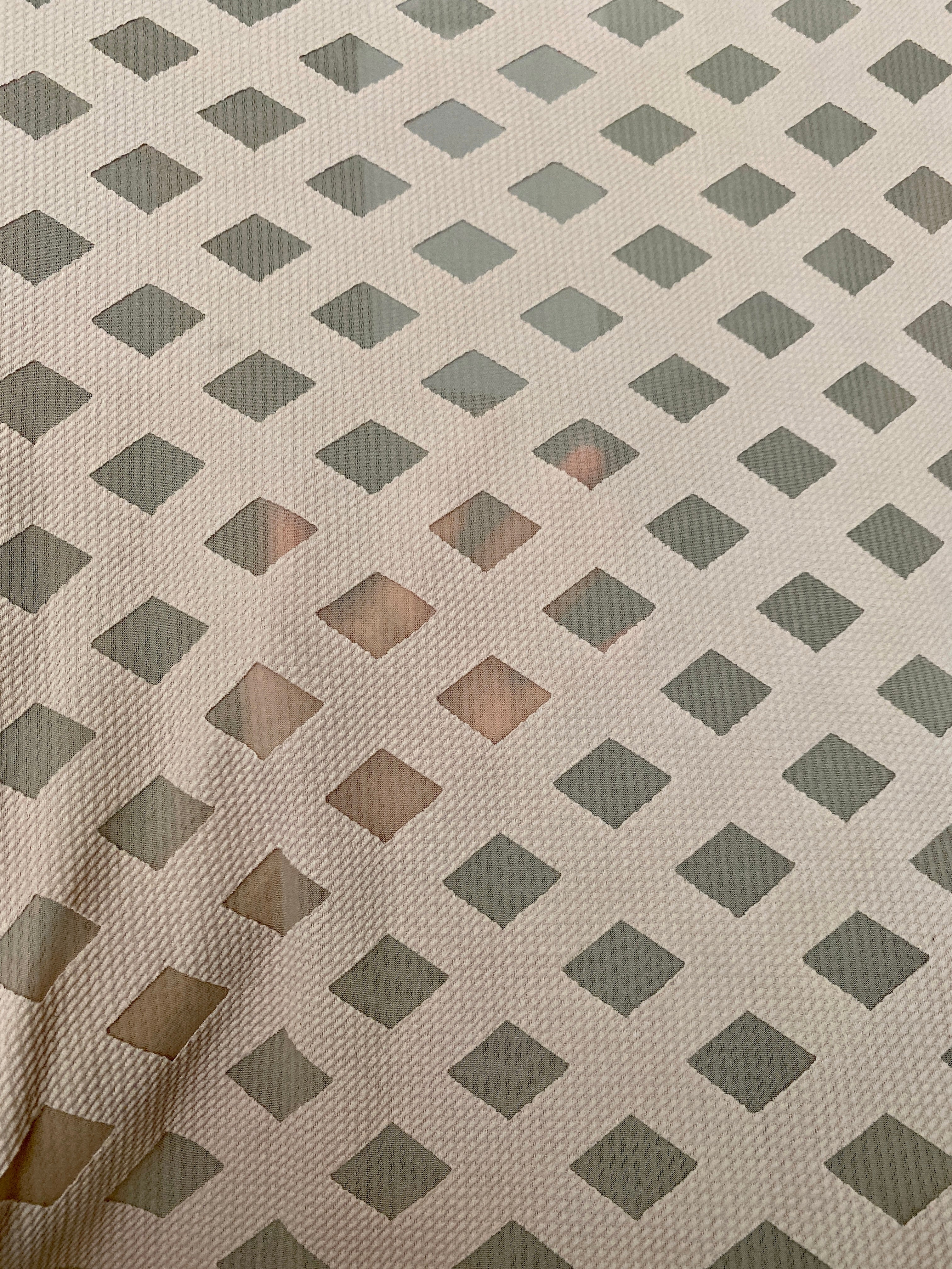 Nude Diamond Pattern Knit - Image 6