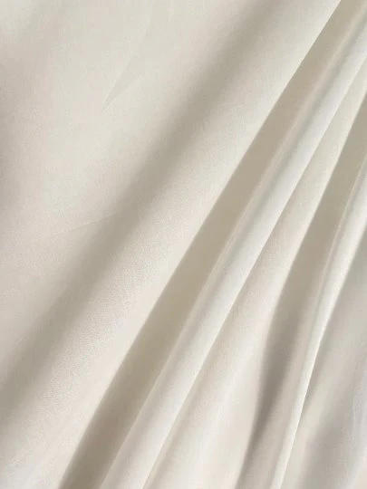 Off White Cotton Lawn - Image 3