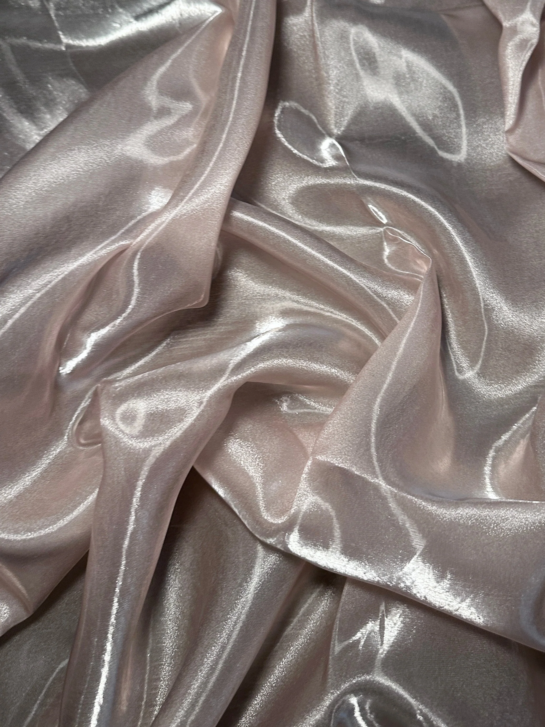 Pale Mauve Liquid Shimmery Organza - Image 4
