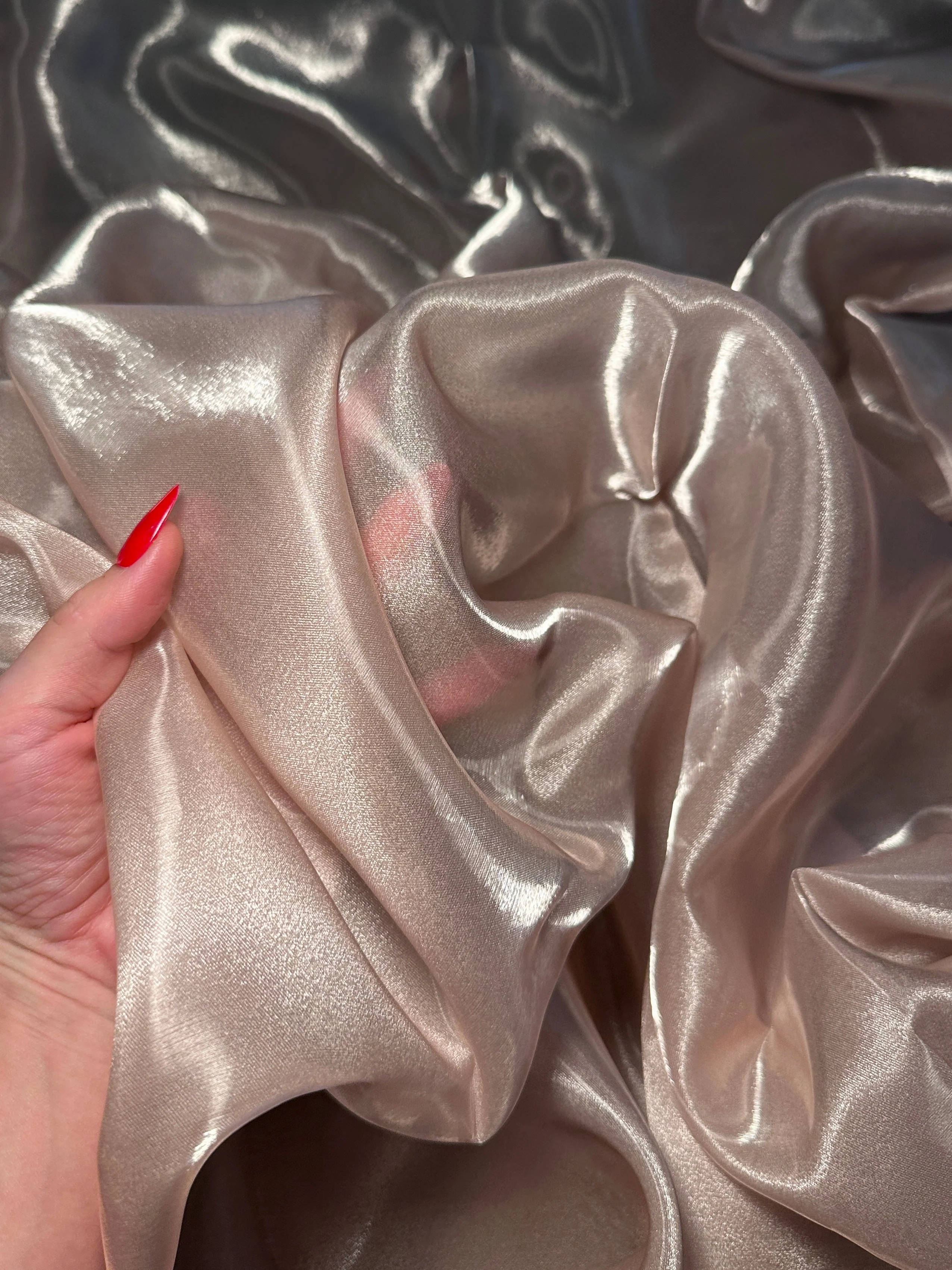 Pale Mauve Liquid Shimmery Organza - Image 6