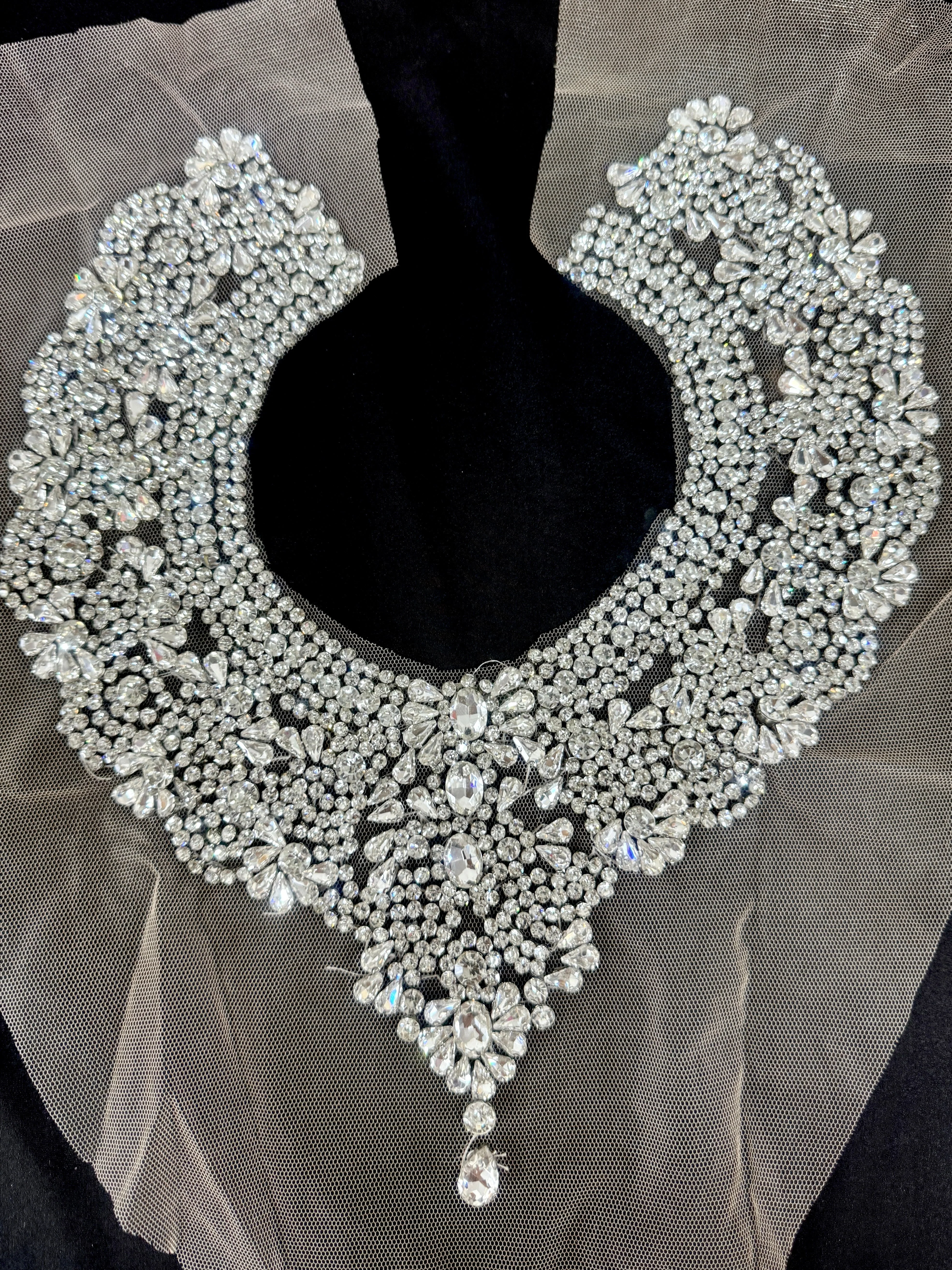 Queen Silver Rhinestone Necklace Applique - Image 4