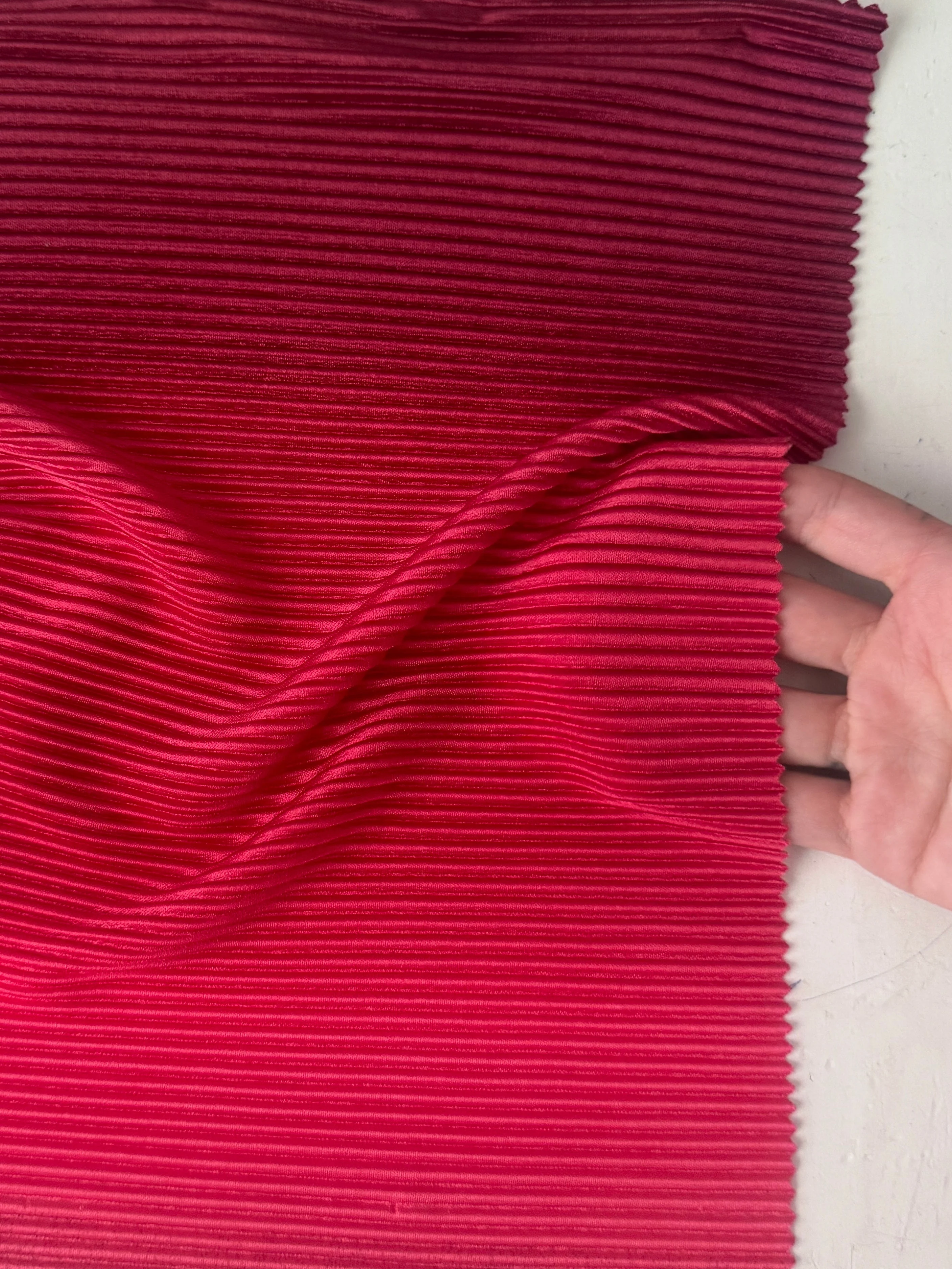 Red Ombre Pleated Knit - Image 5
