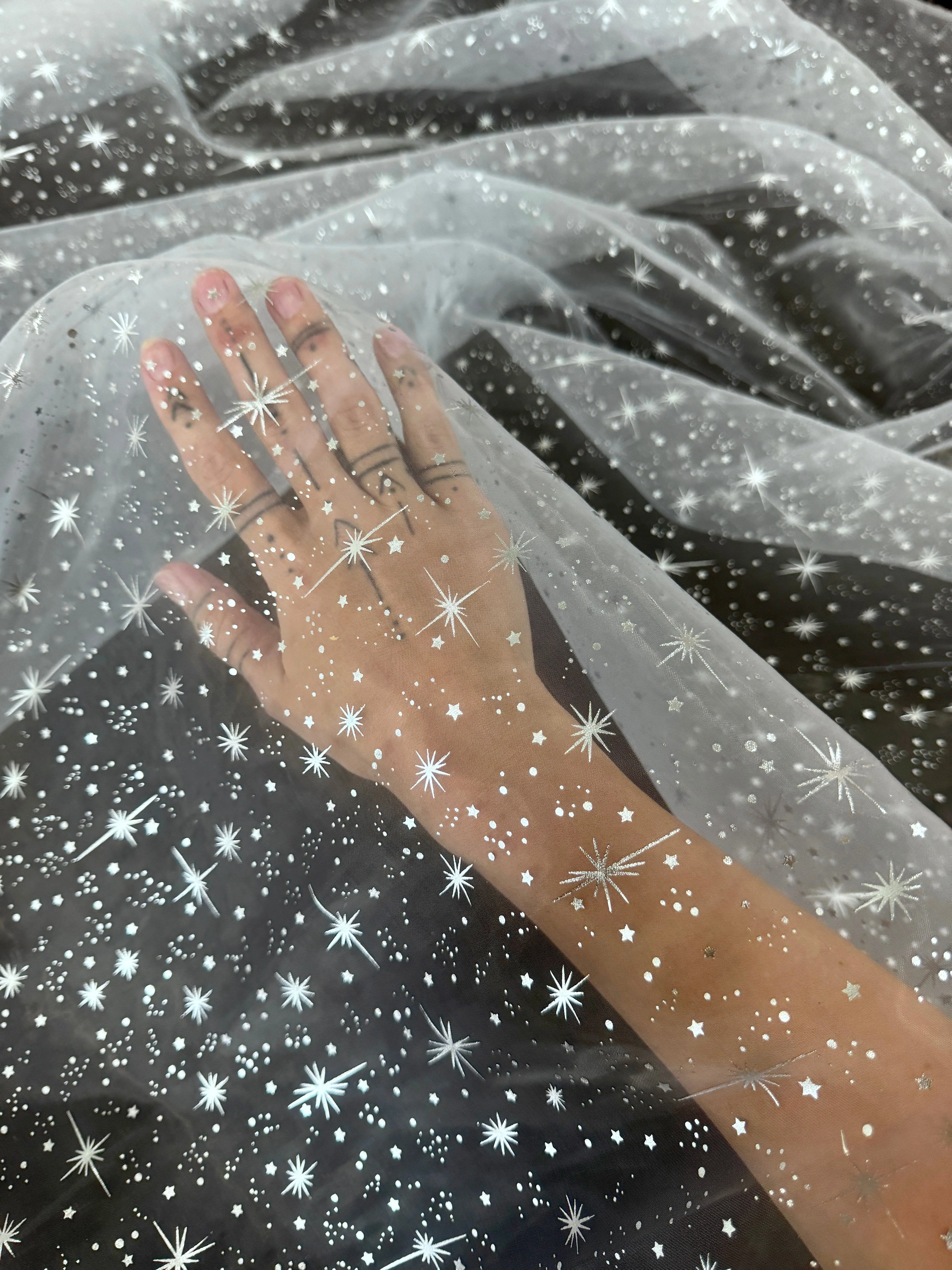 Silver Shooting Star Organza - Image 4