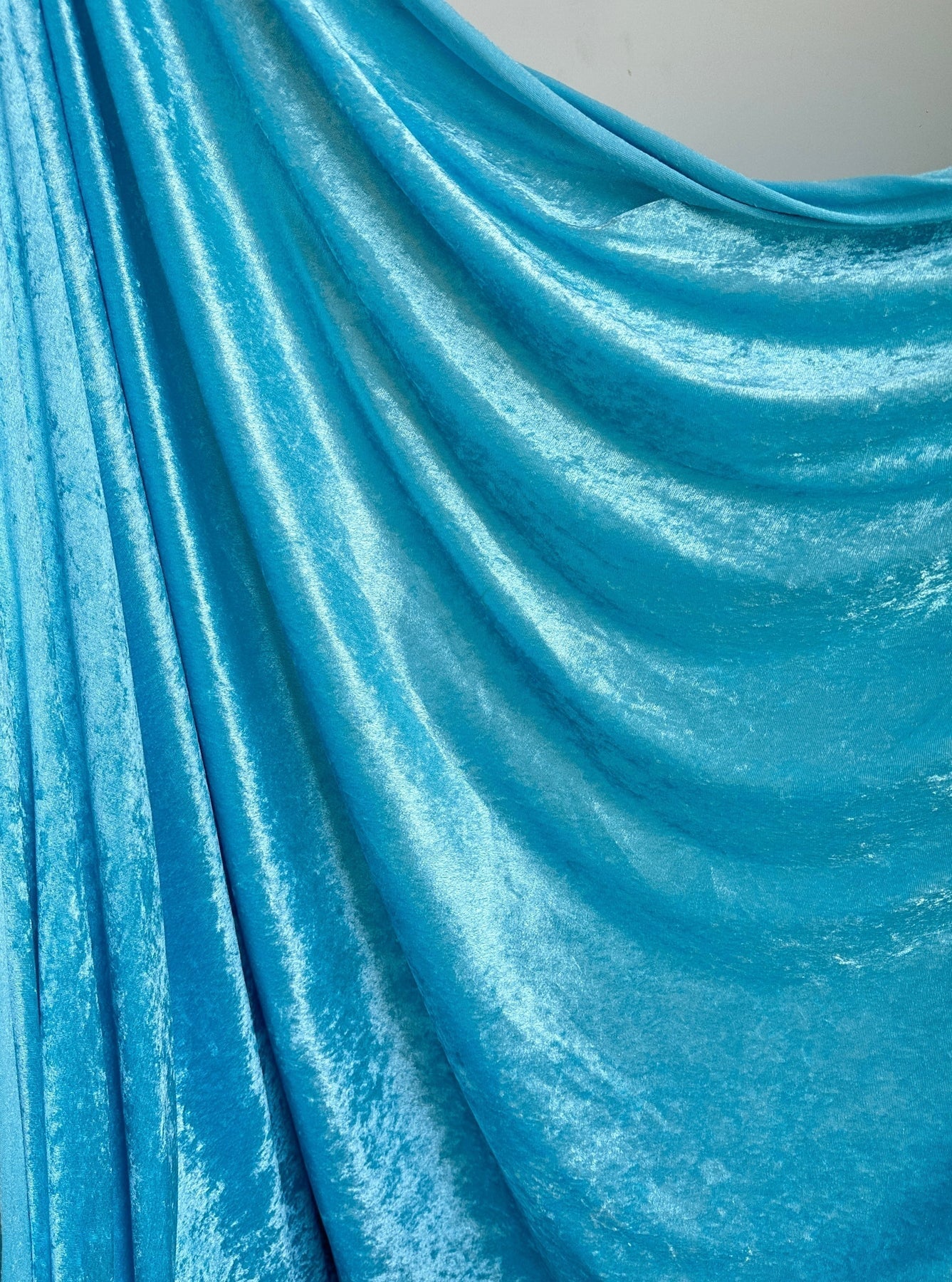 Stretch Crushed Velvet - Image 15