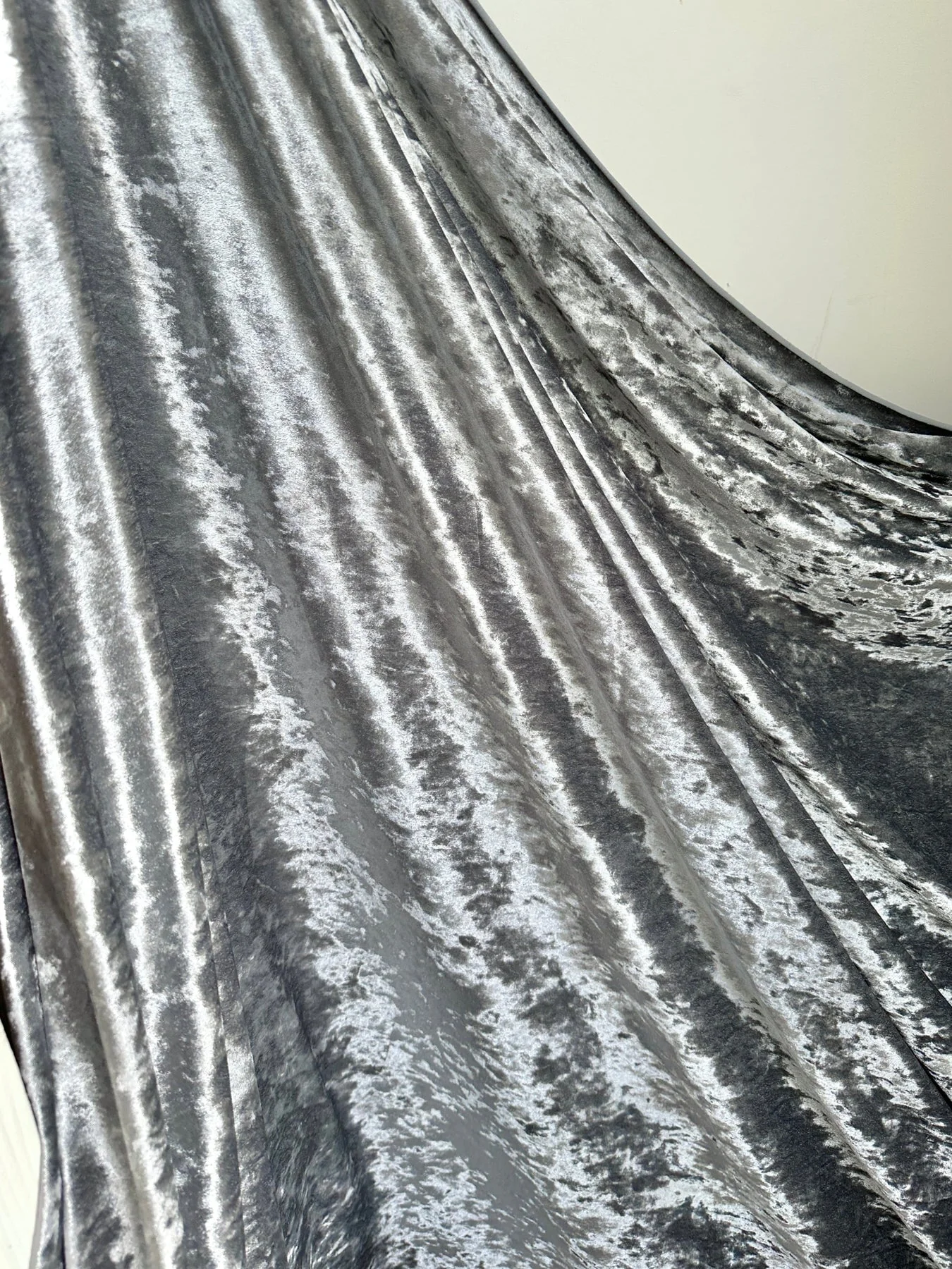 Stretch Crushed Velvet - Image 9
