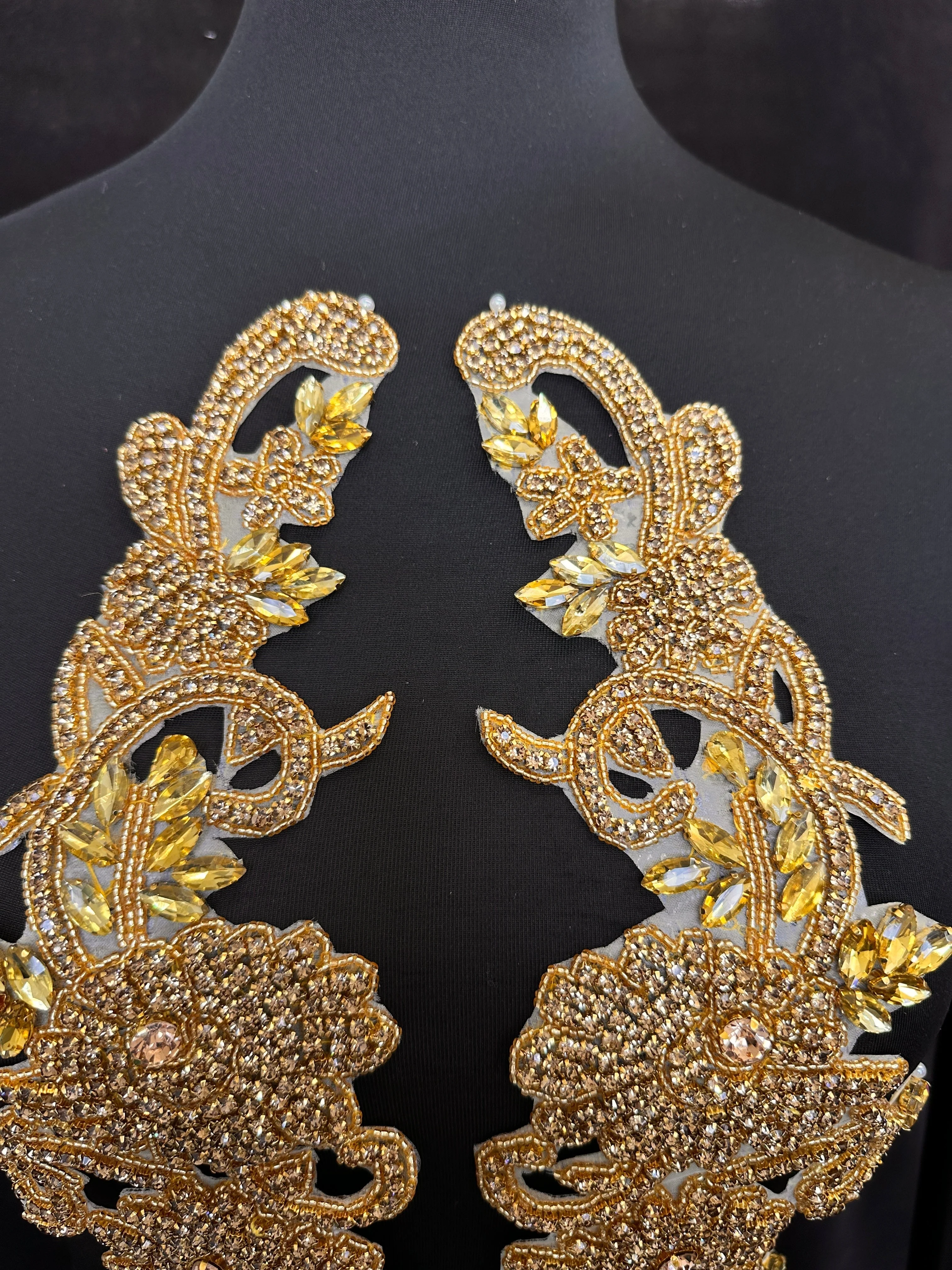 Trinity Gold Rhinestone Applique - Image 3