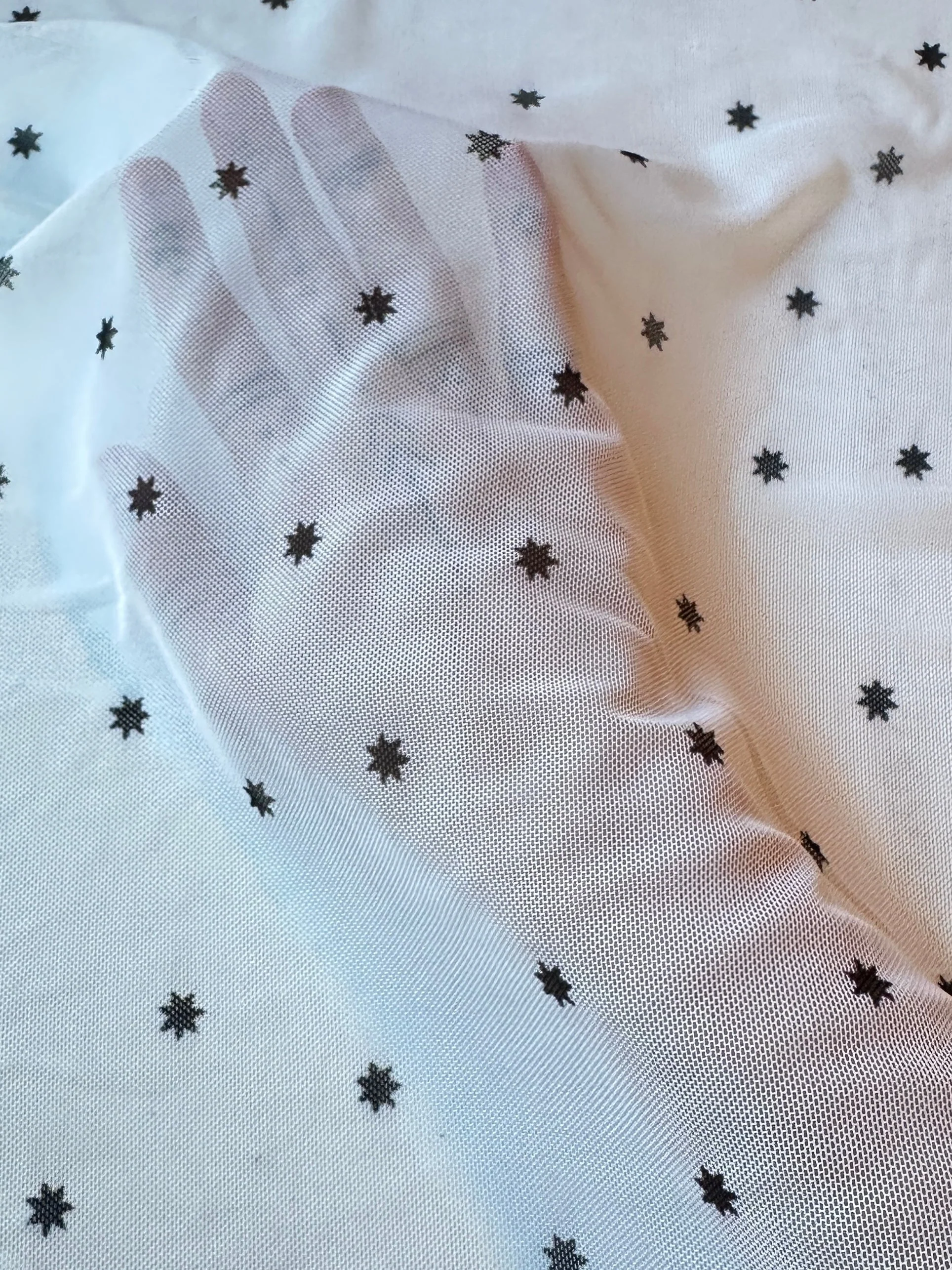 White Black Star Power Mesh - Image 3