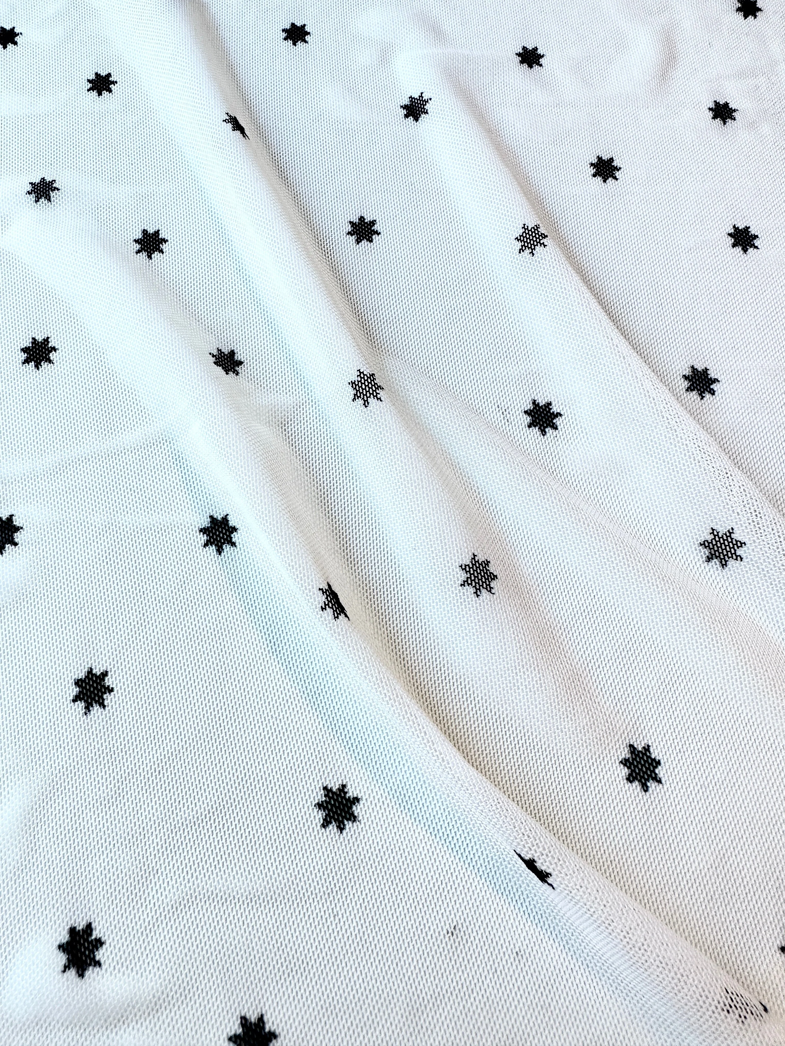 White Black Star Power Mesh - Image 6