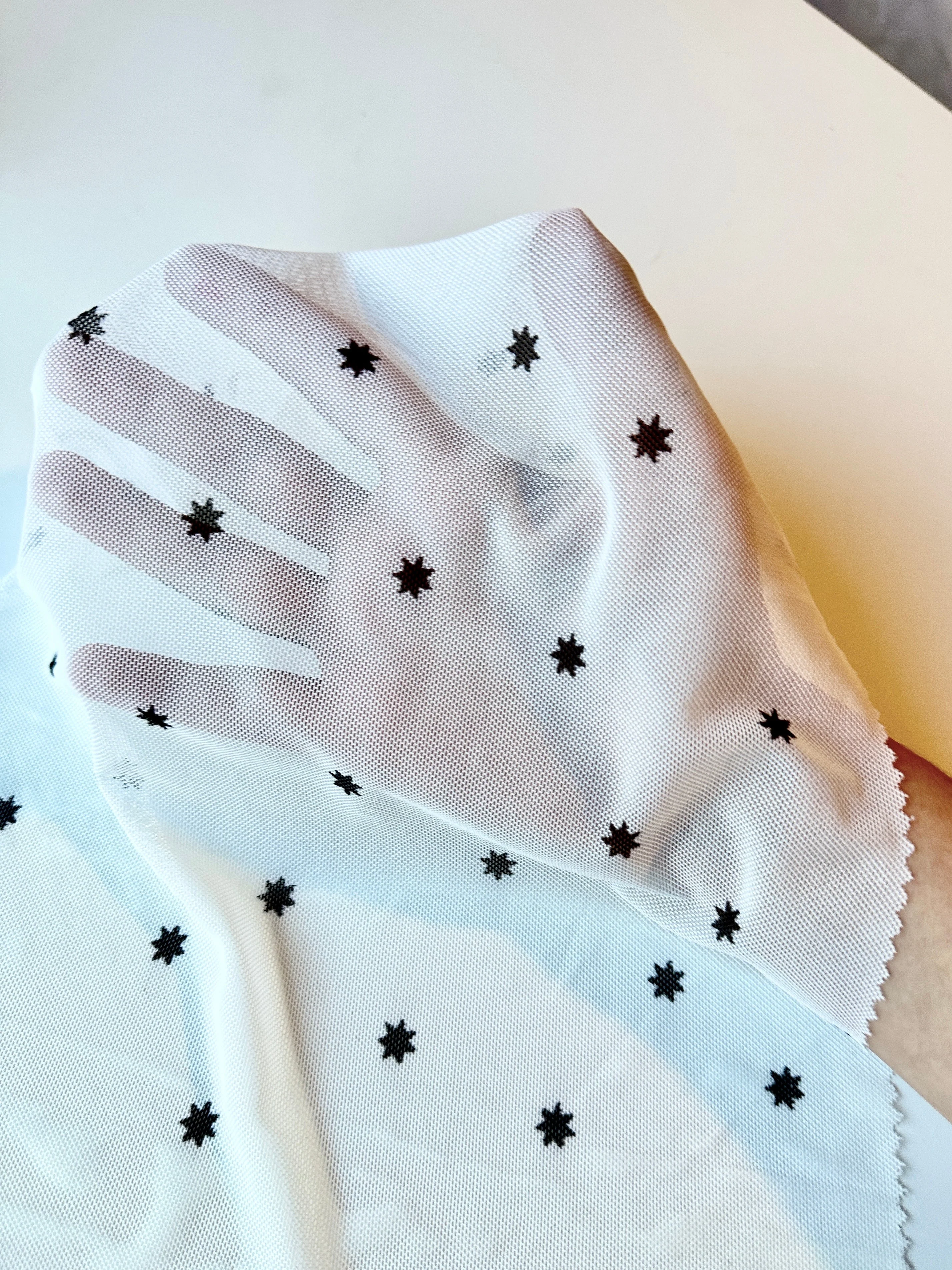 White Black Star Power Mesh - Image 9