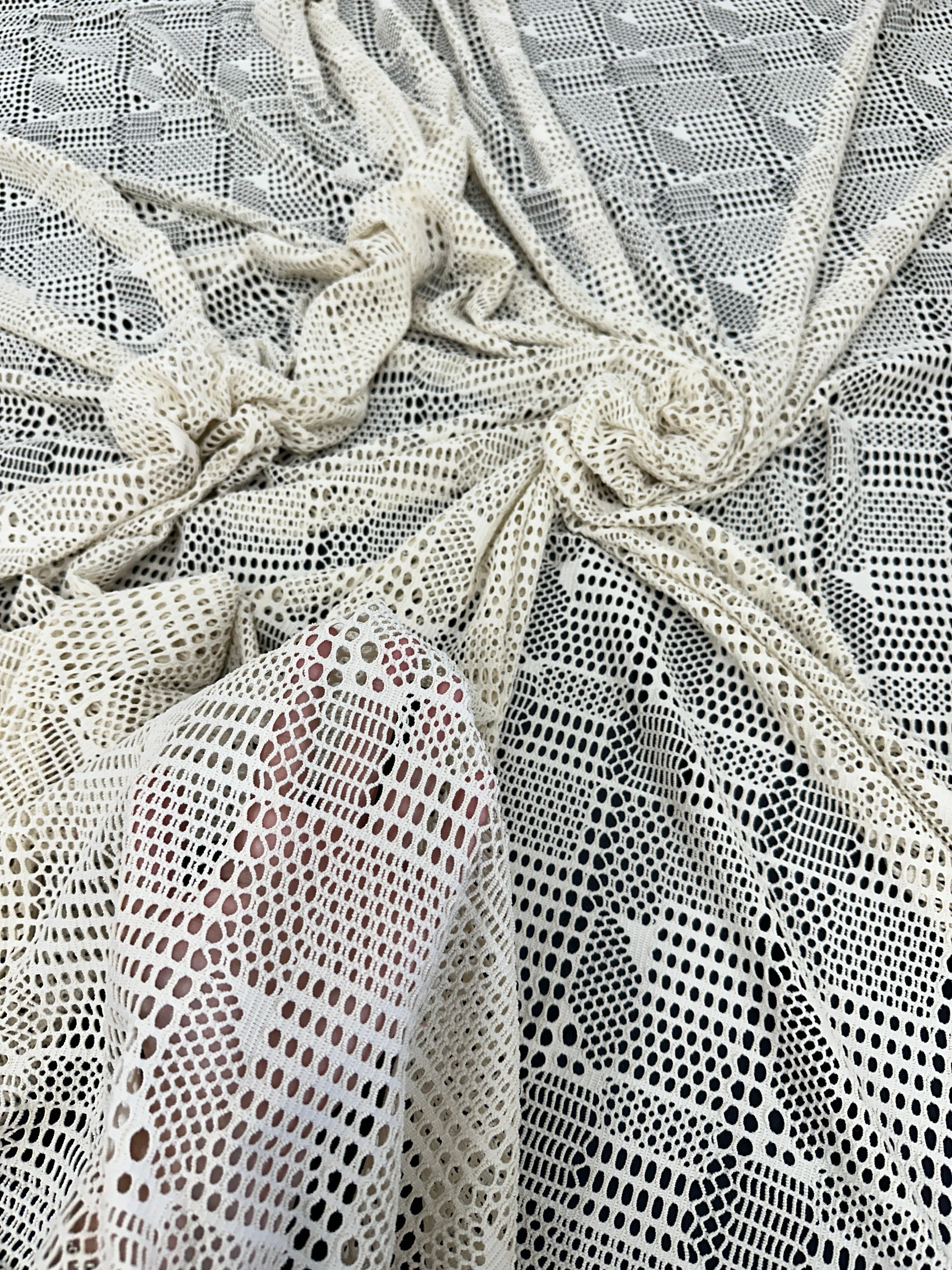 Beige Geometric Hollow Out Knit - Image 10