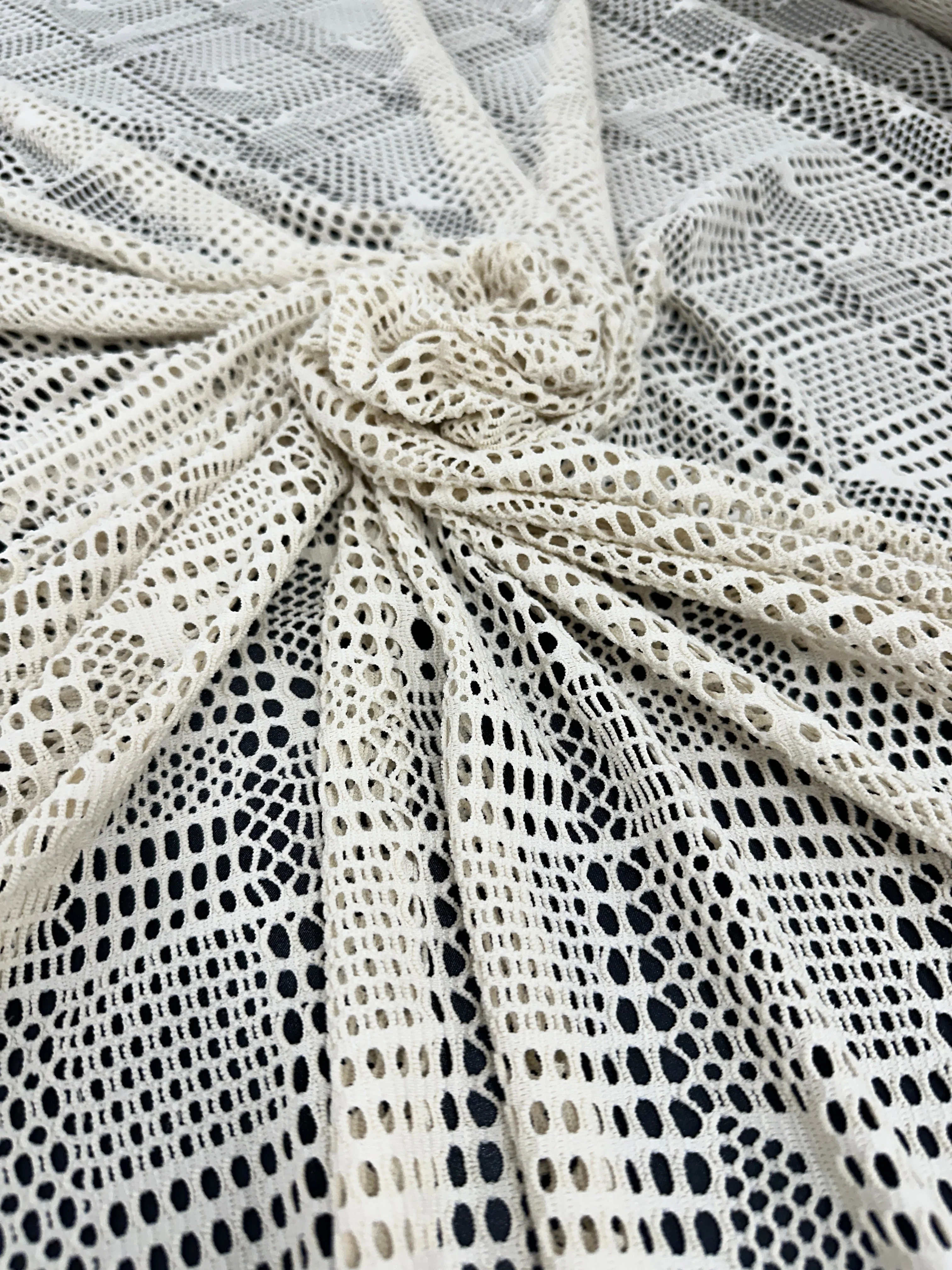 Beige Geometric Hollow Out Knit - Image 4