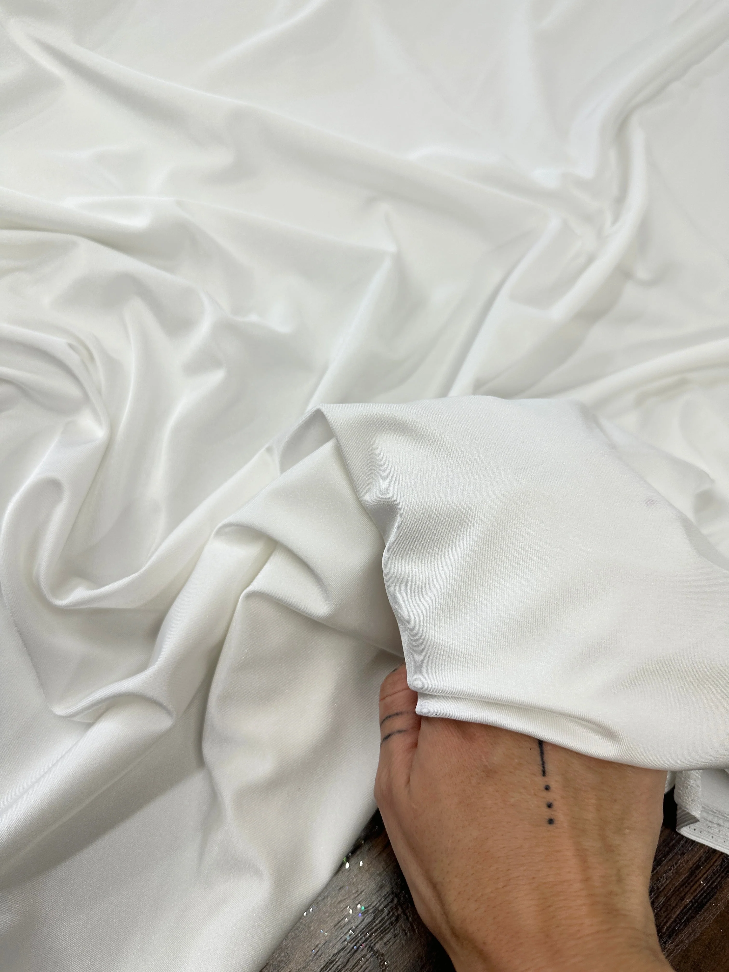 White Lulu Yoga Nylon Spandex - Image 3