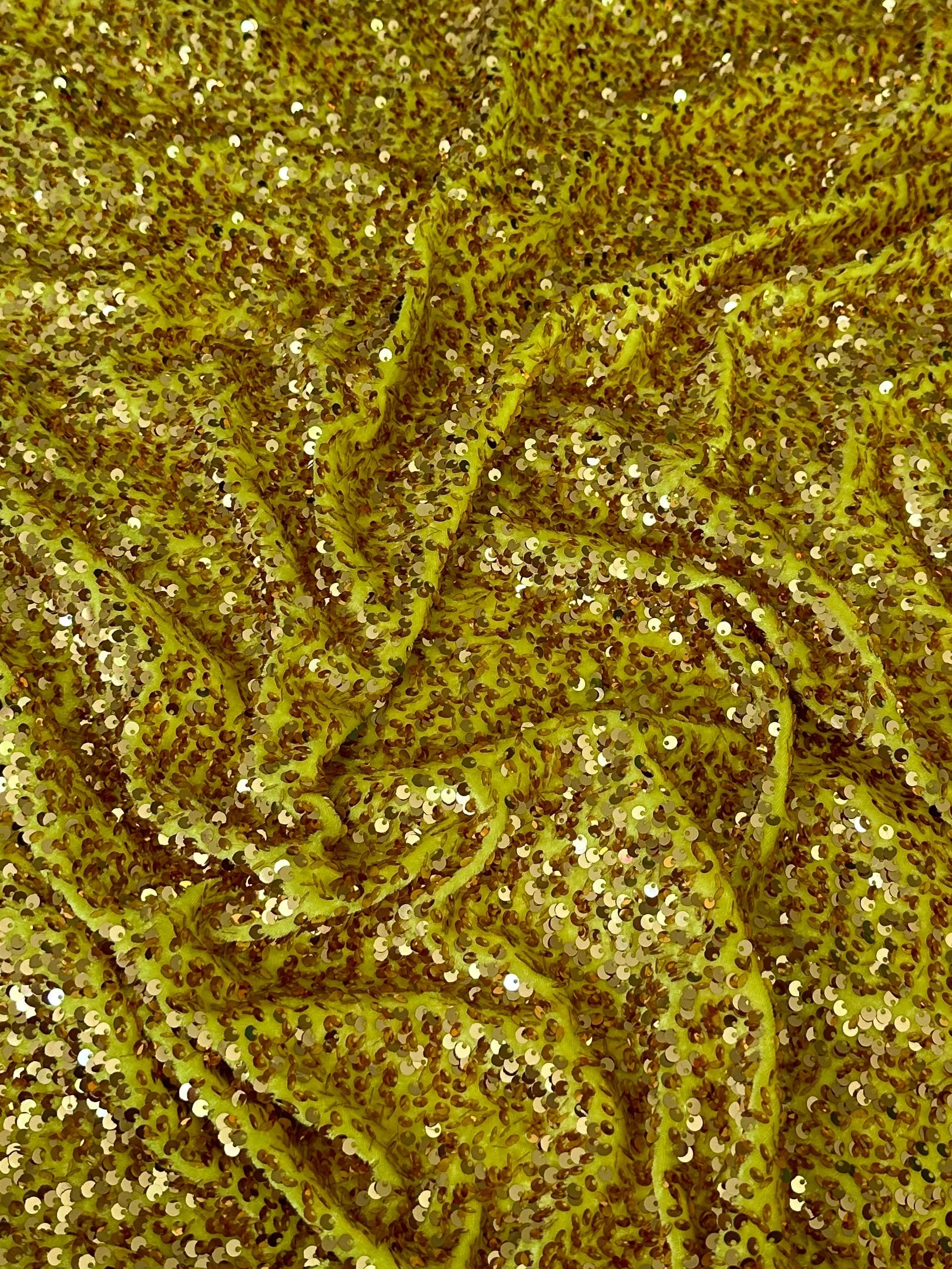 Yellow Gold Sequin on Velvet - Image 5